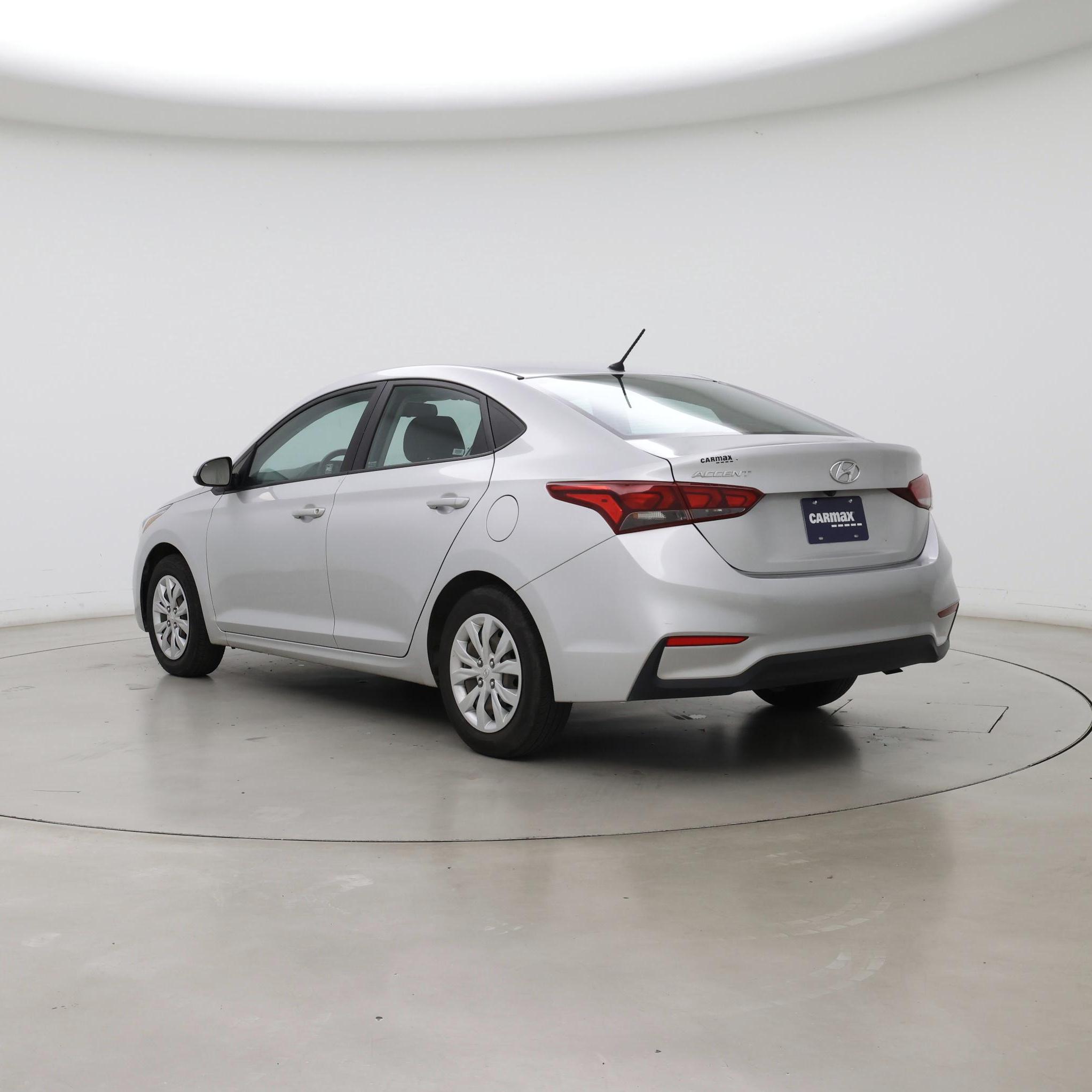 Thumbnail: 2021 Hyundai Accent - 2