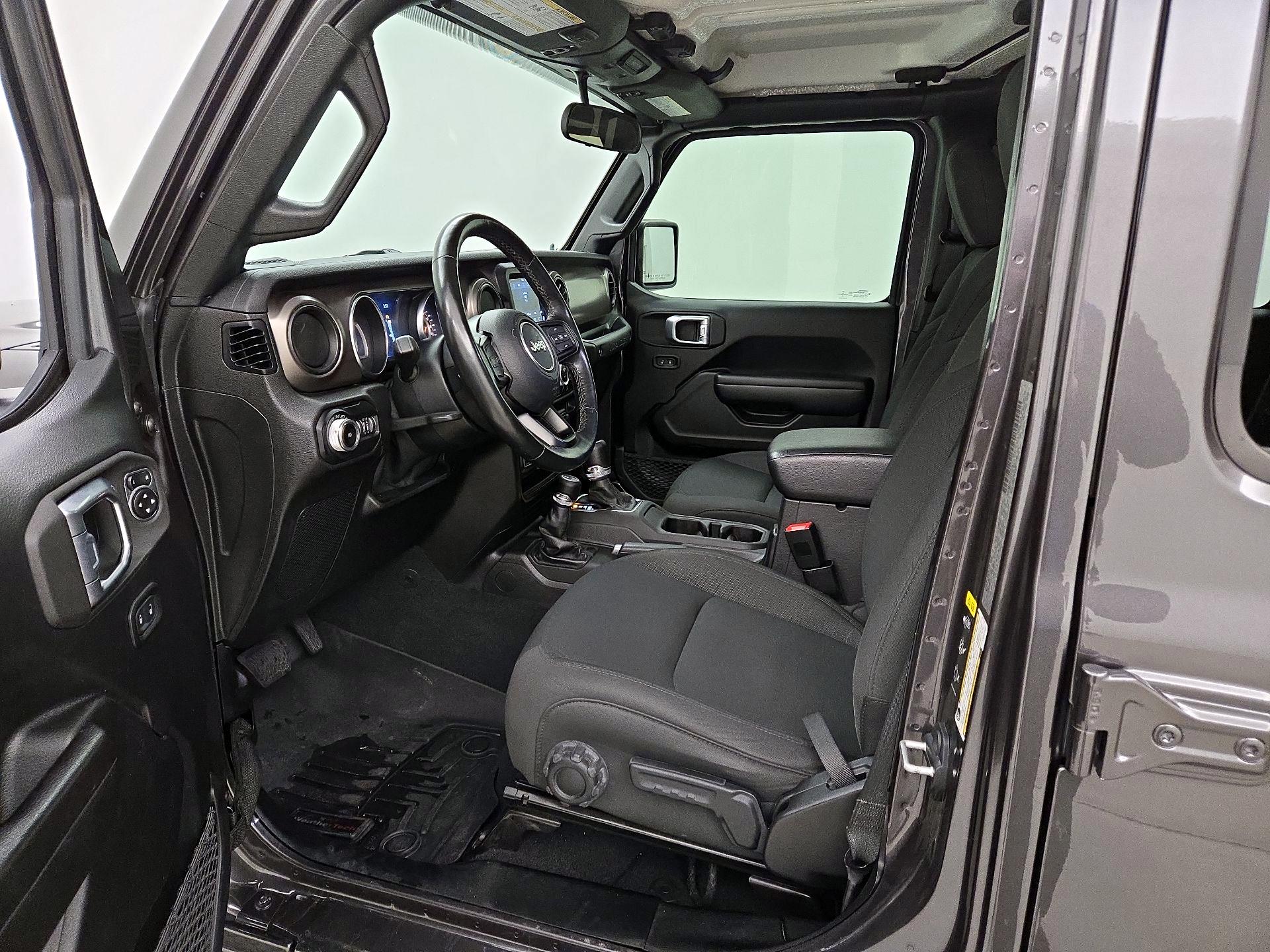 Thumbnail: 2020 Jeep Wrangler - 11