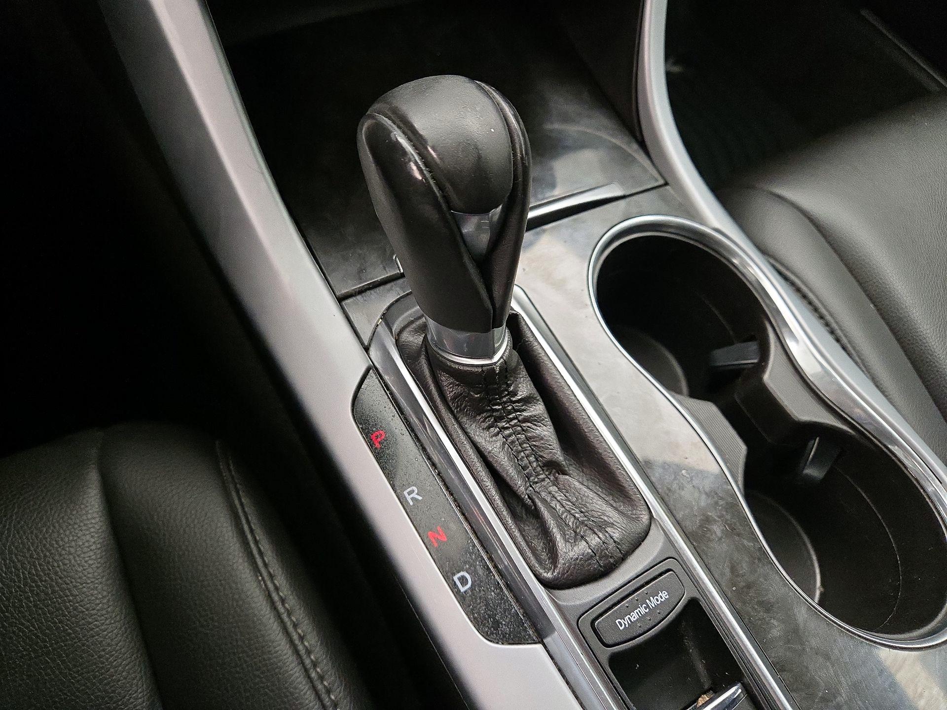 Thumbnail: 2018 Acura TLX - 17