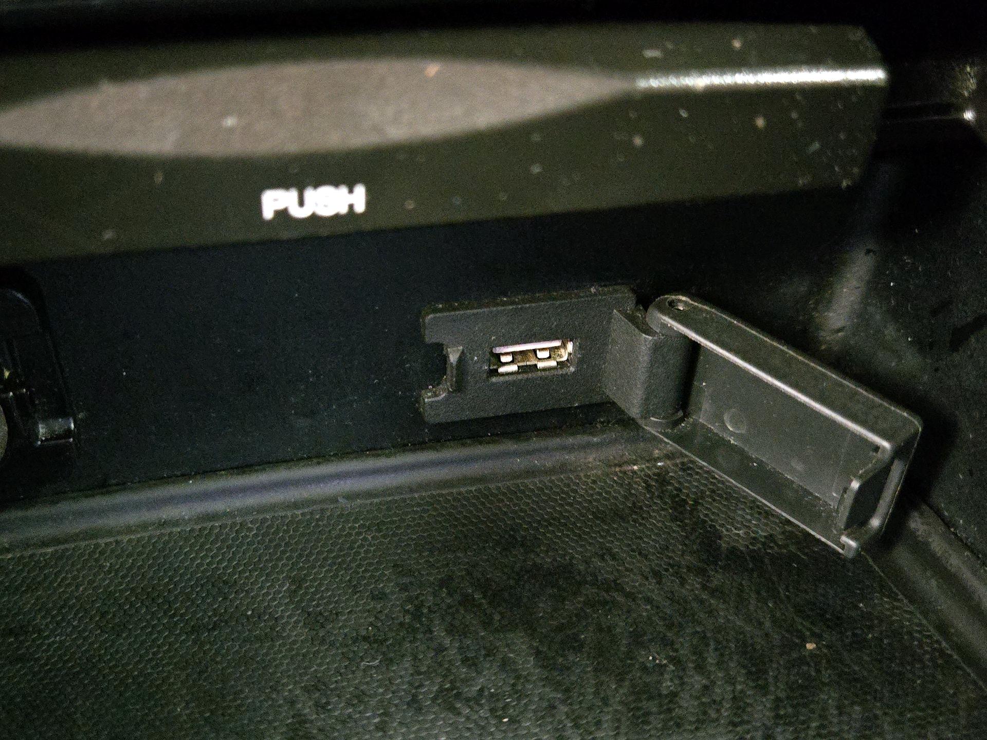 Thumbnail: 2018 Acura TLX - 18