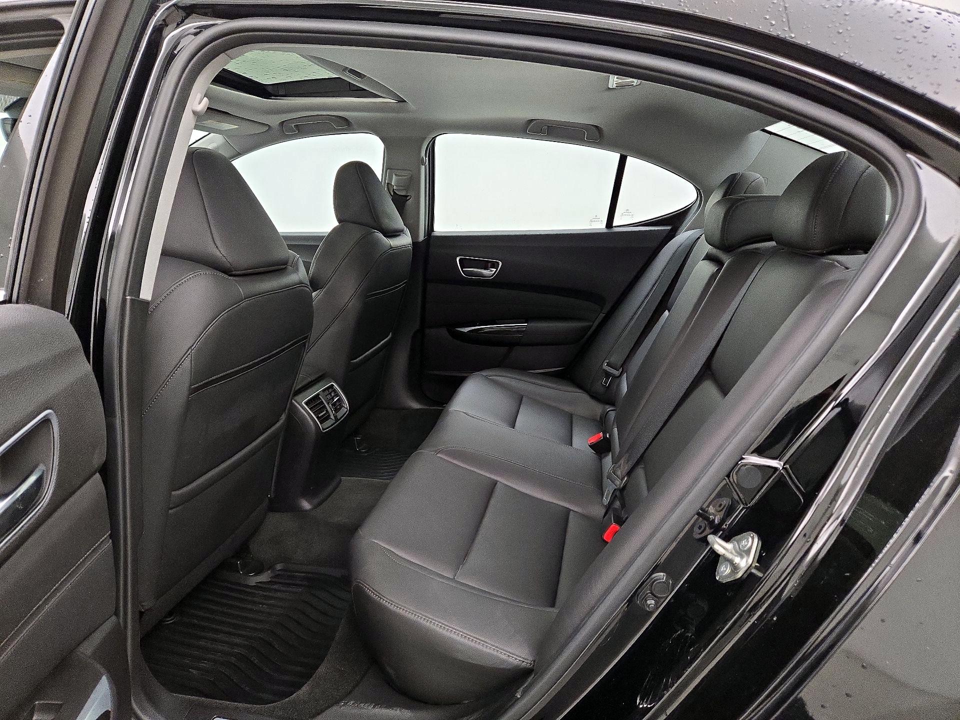 Thumbnail: 2018 Acura TLX - 20