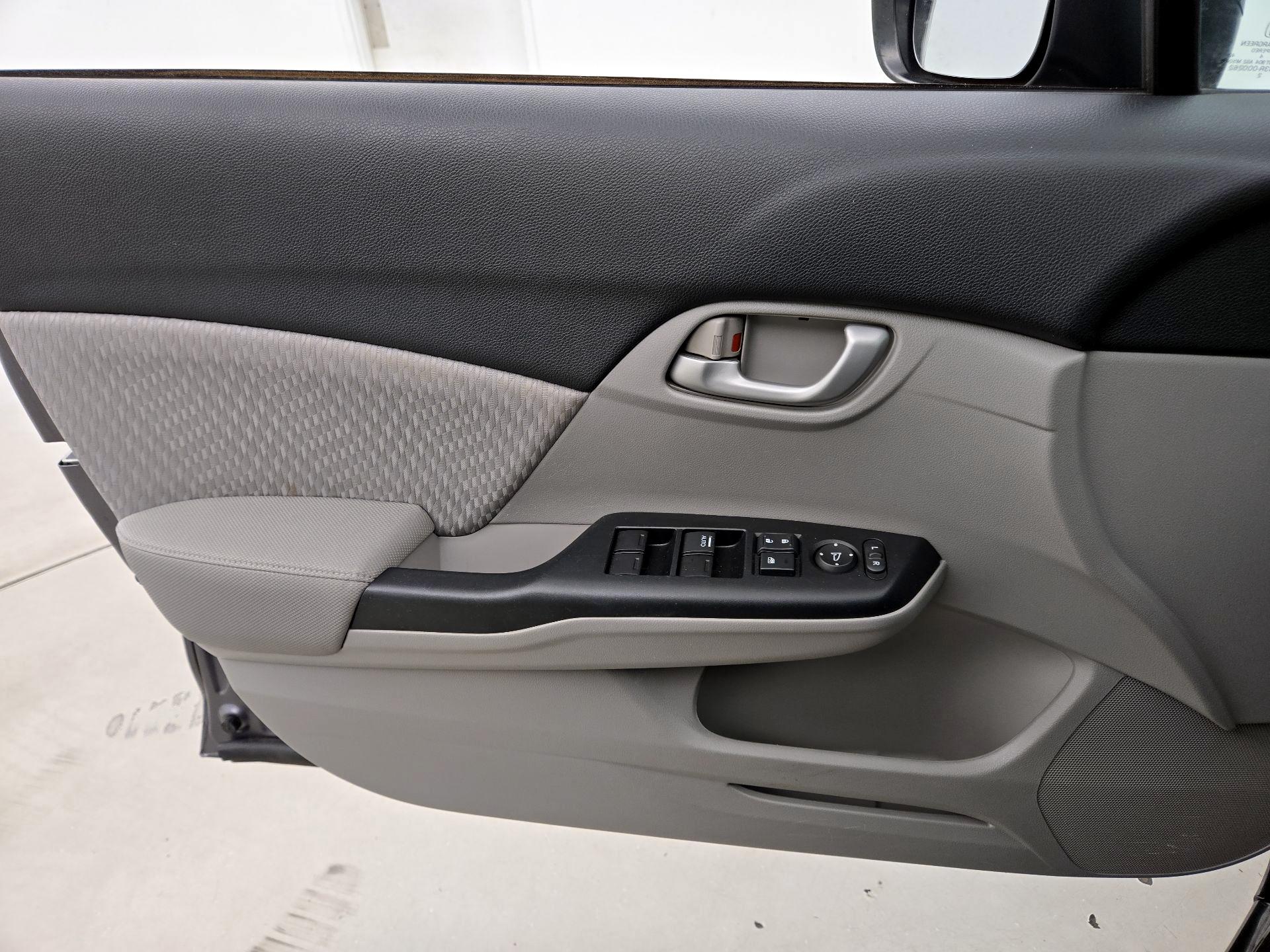 Thumbnail: 2014 Honda Civic - 12