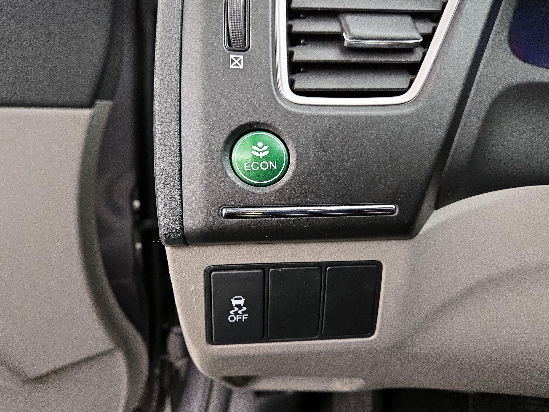 Thumbnail: 2014 Honda Civic - 13