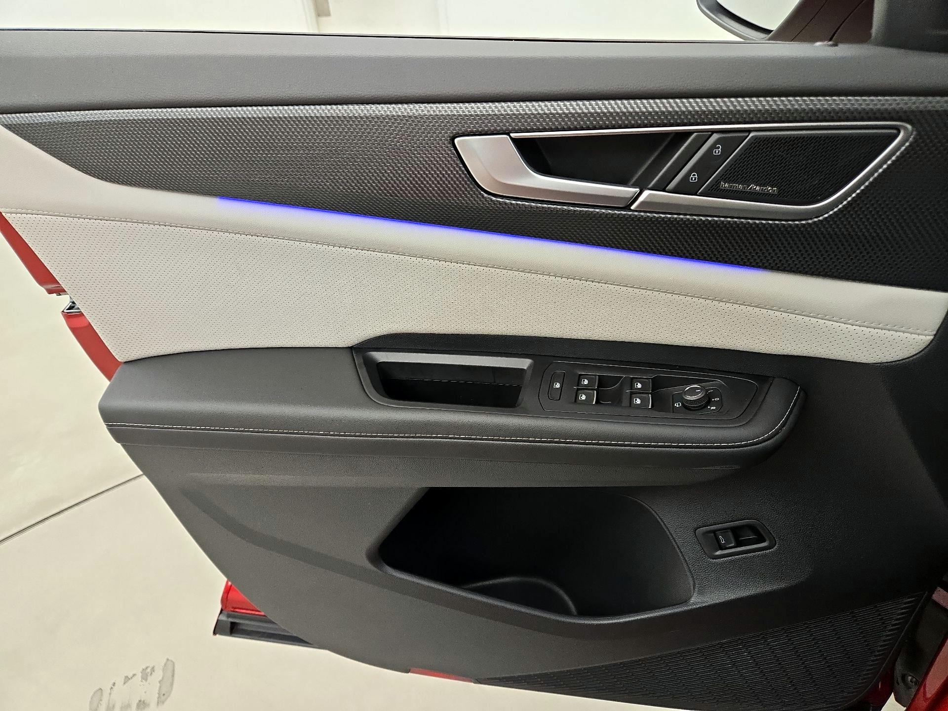 Thumbnail: 2025 Volkswagen Atlas - 12