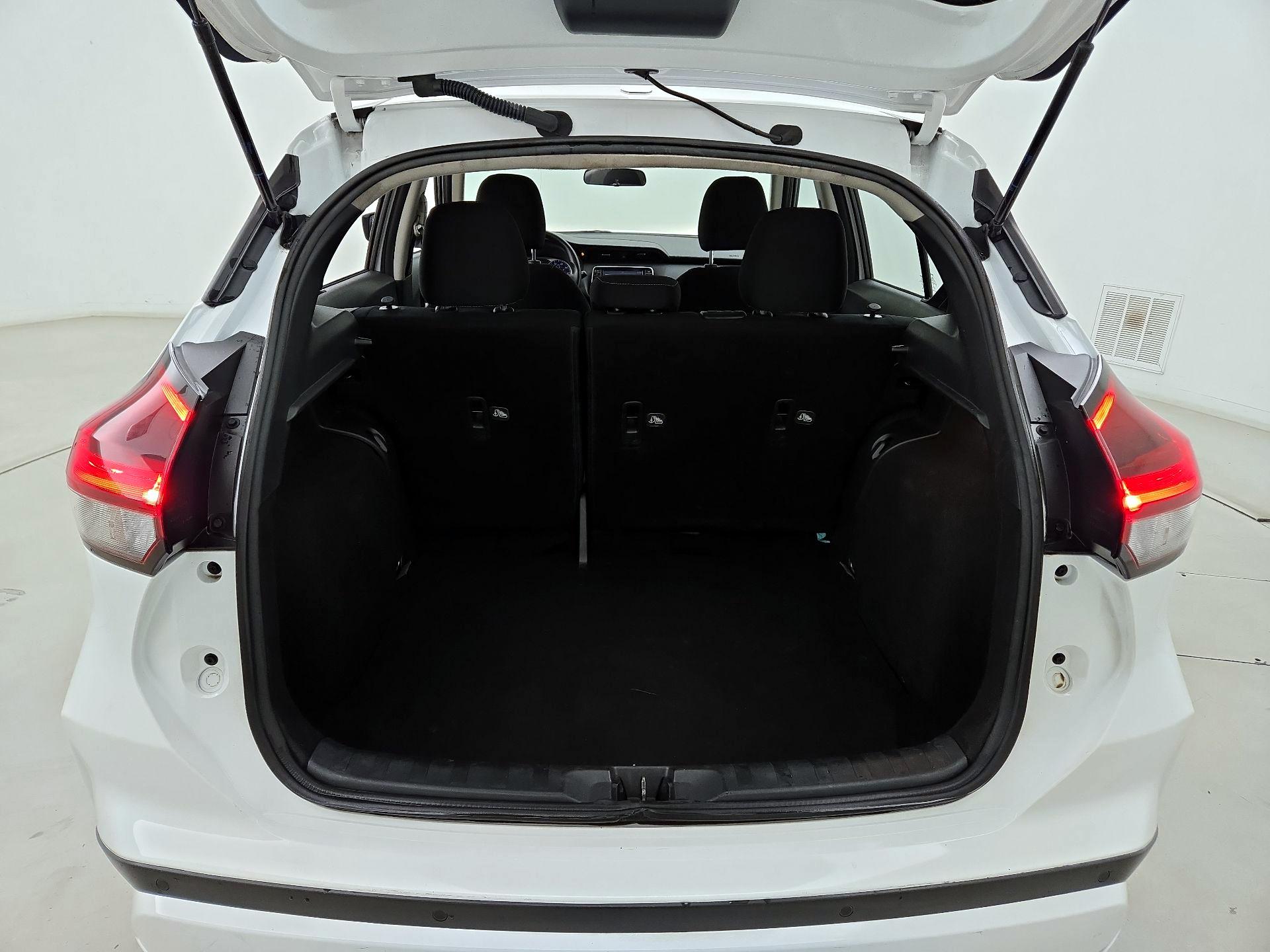 Thumbnail: 2022 Nissan Kicks - 20