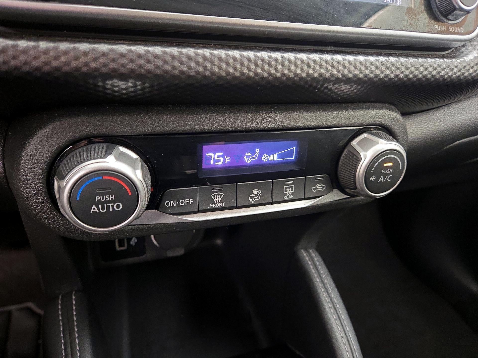 Thumbnail: 2020 Nissan Kicks - 15