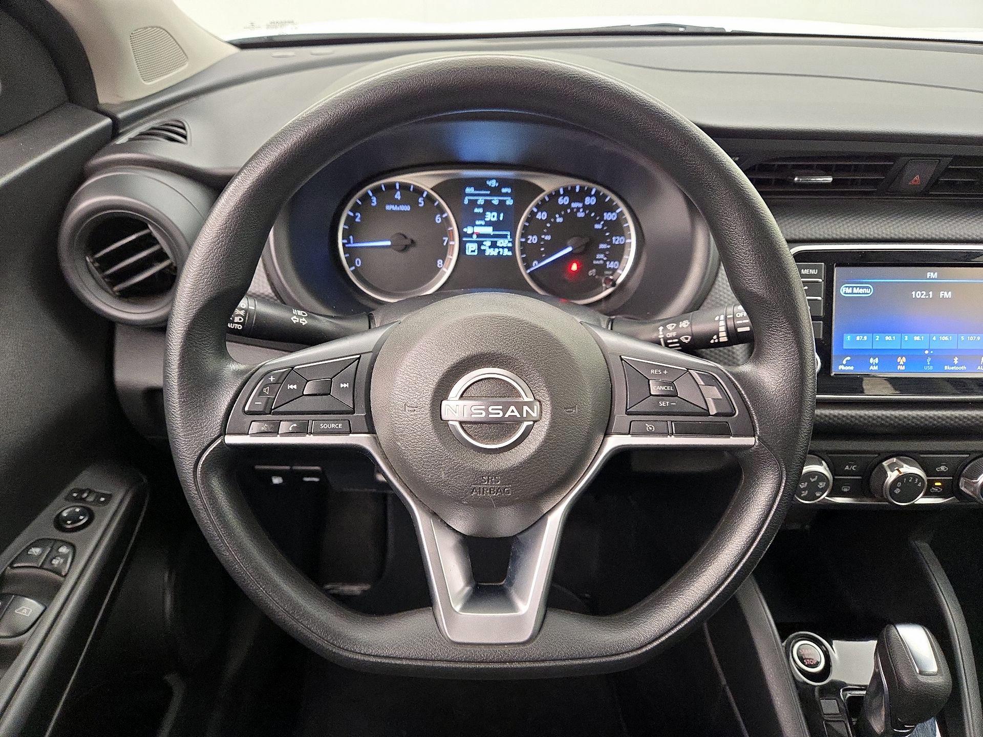 Thumbnail: 2022 Nissan Kicks - 10