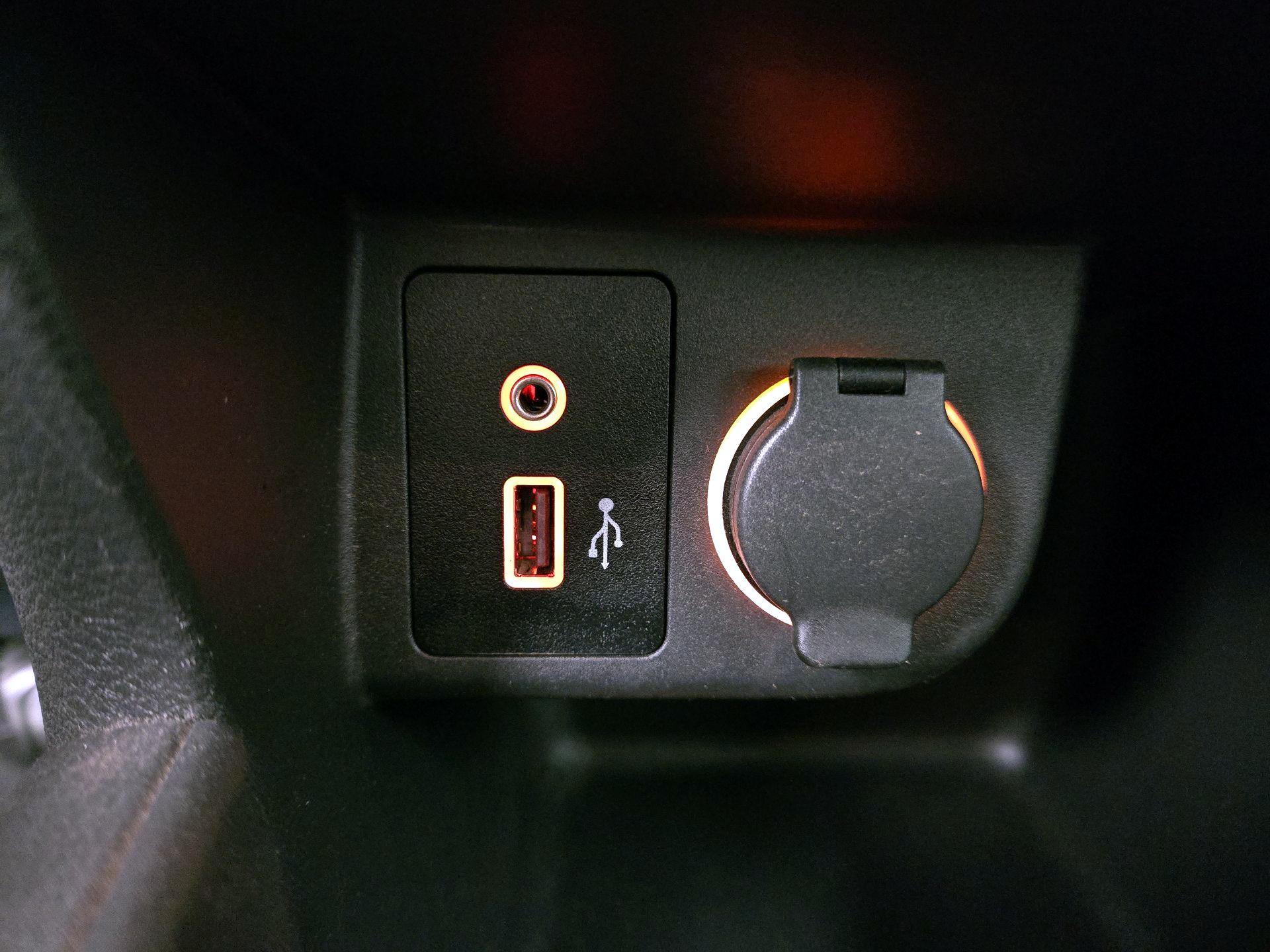 Thumbnail: 2022 Nissan Kicks - 18