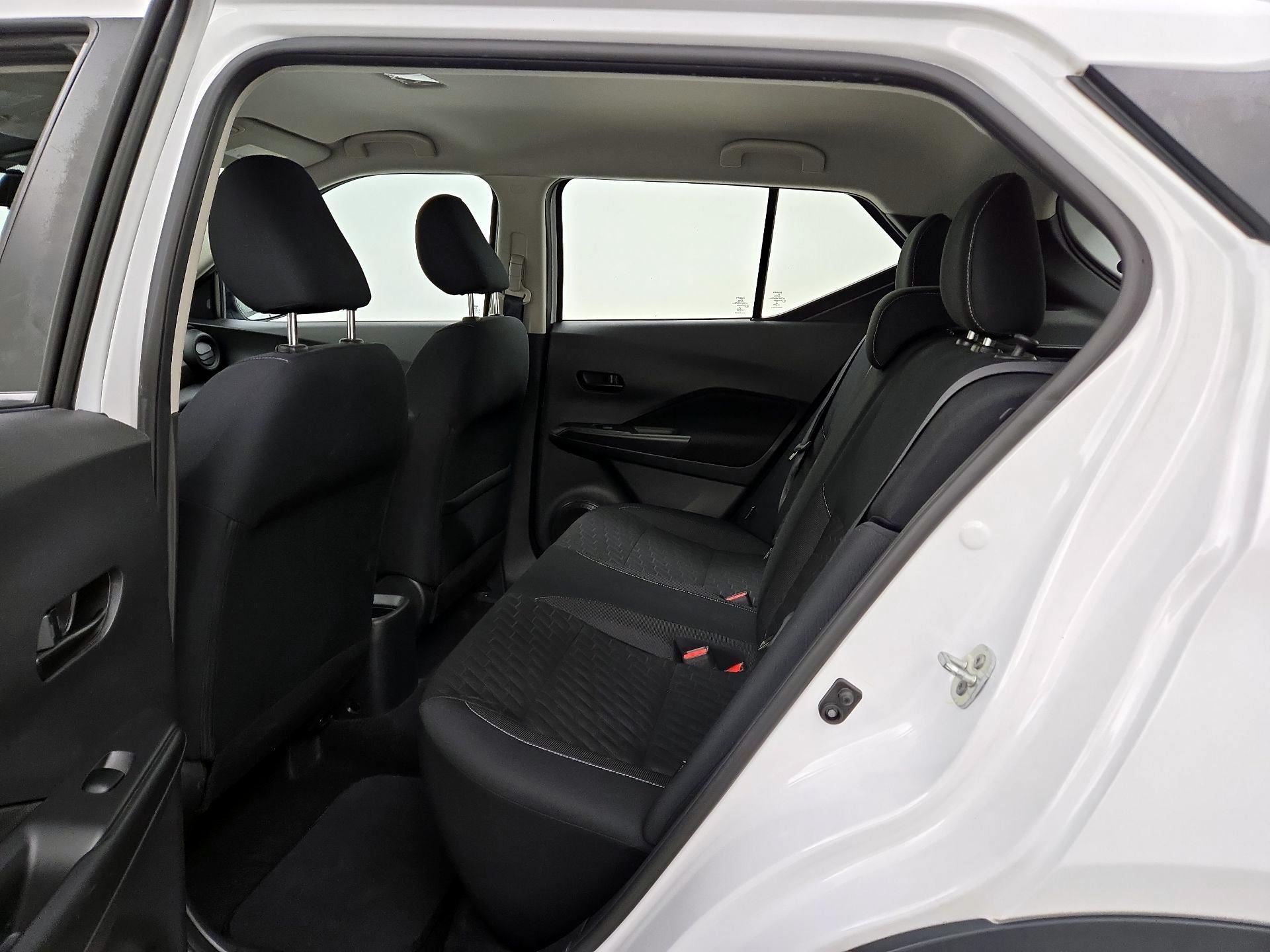 Thumbnail: 2022 Nissan Kicks - 19