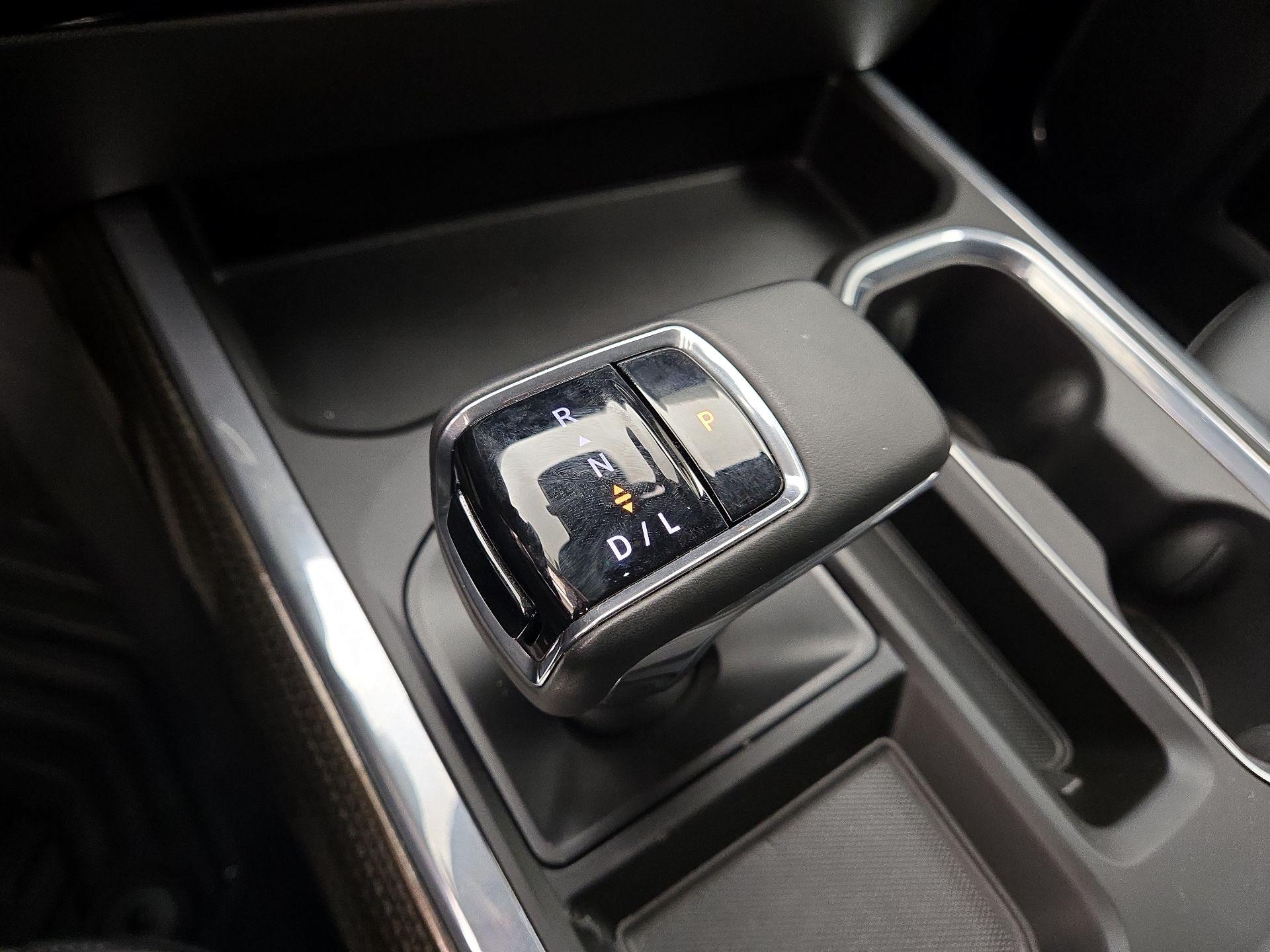 Thumbnail: 2025 Chevrolet Silverado 1500 - 17