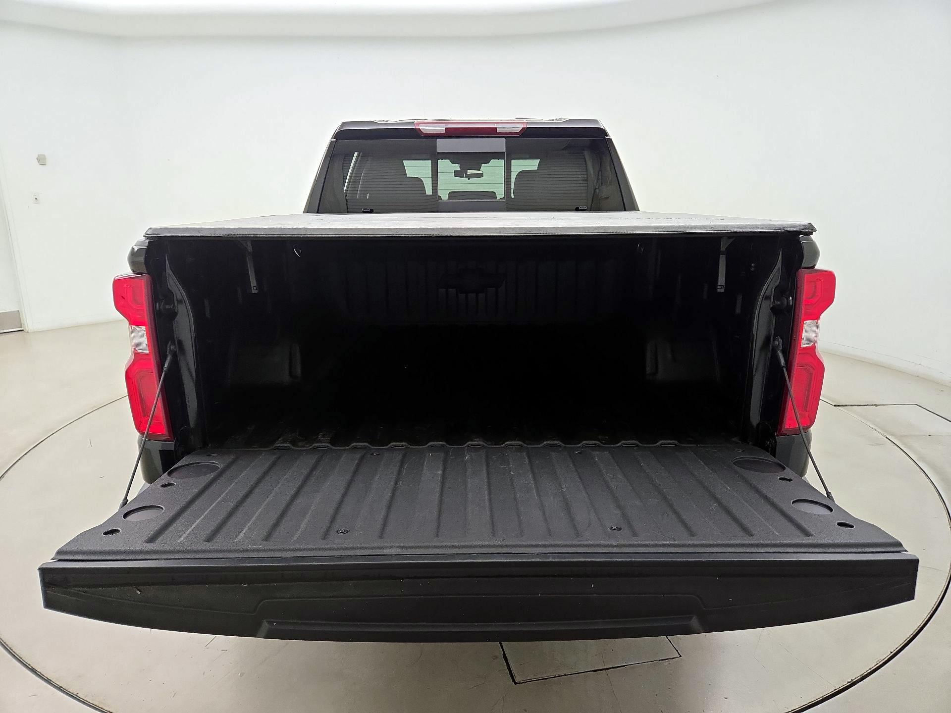 Thumbnail: 2025 Chevrolet Silverado 1500 - 20