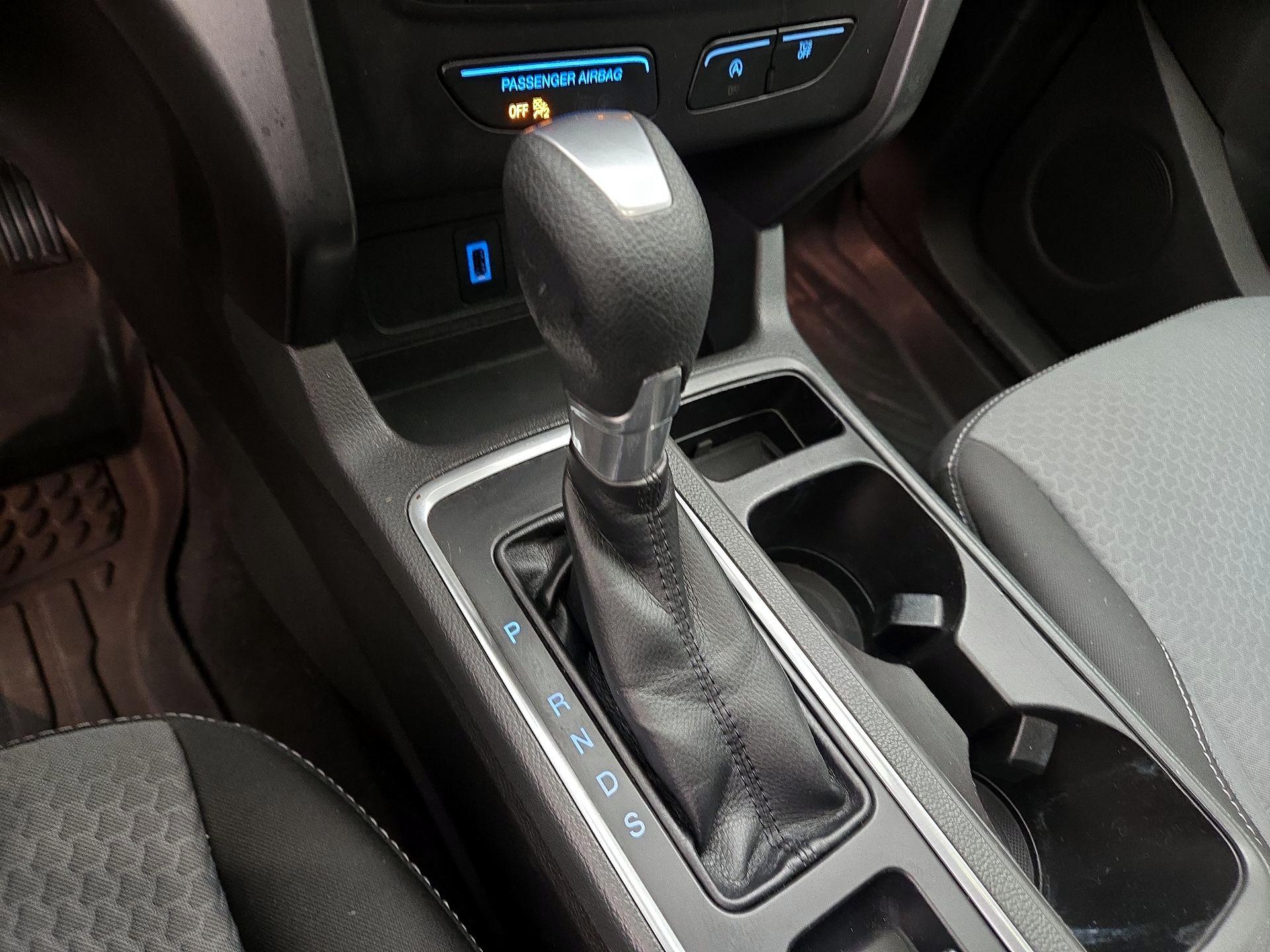 Thumbnail: 2017 Ford Escape - 17