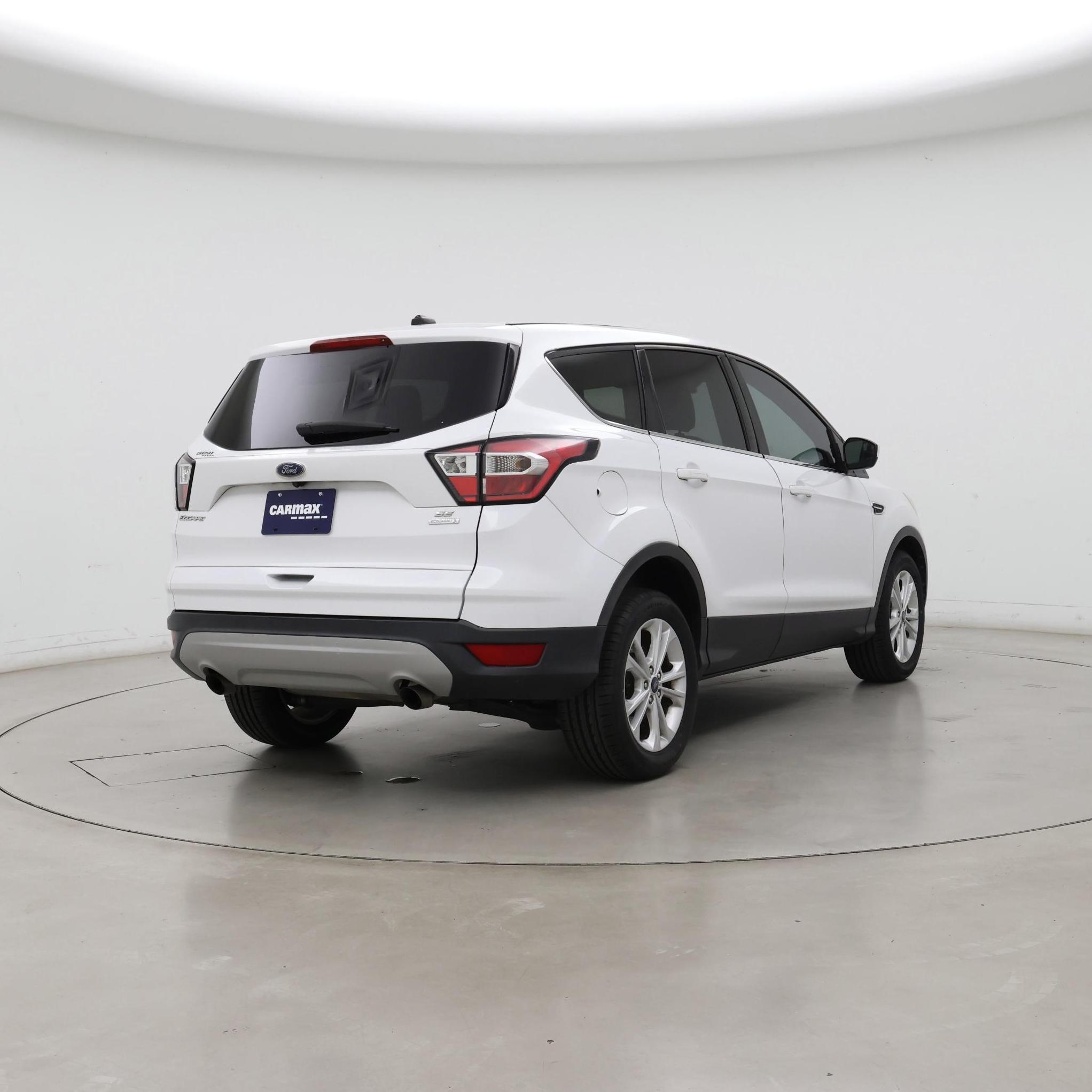 Thumbnail: 2017 Ford Escape - 8