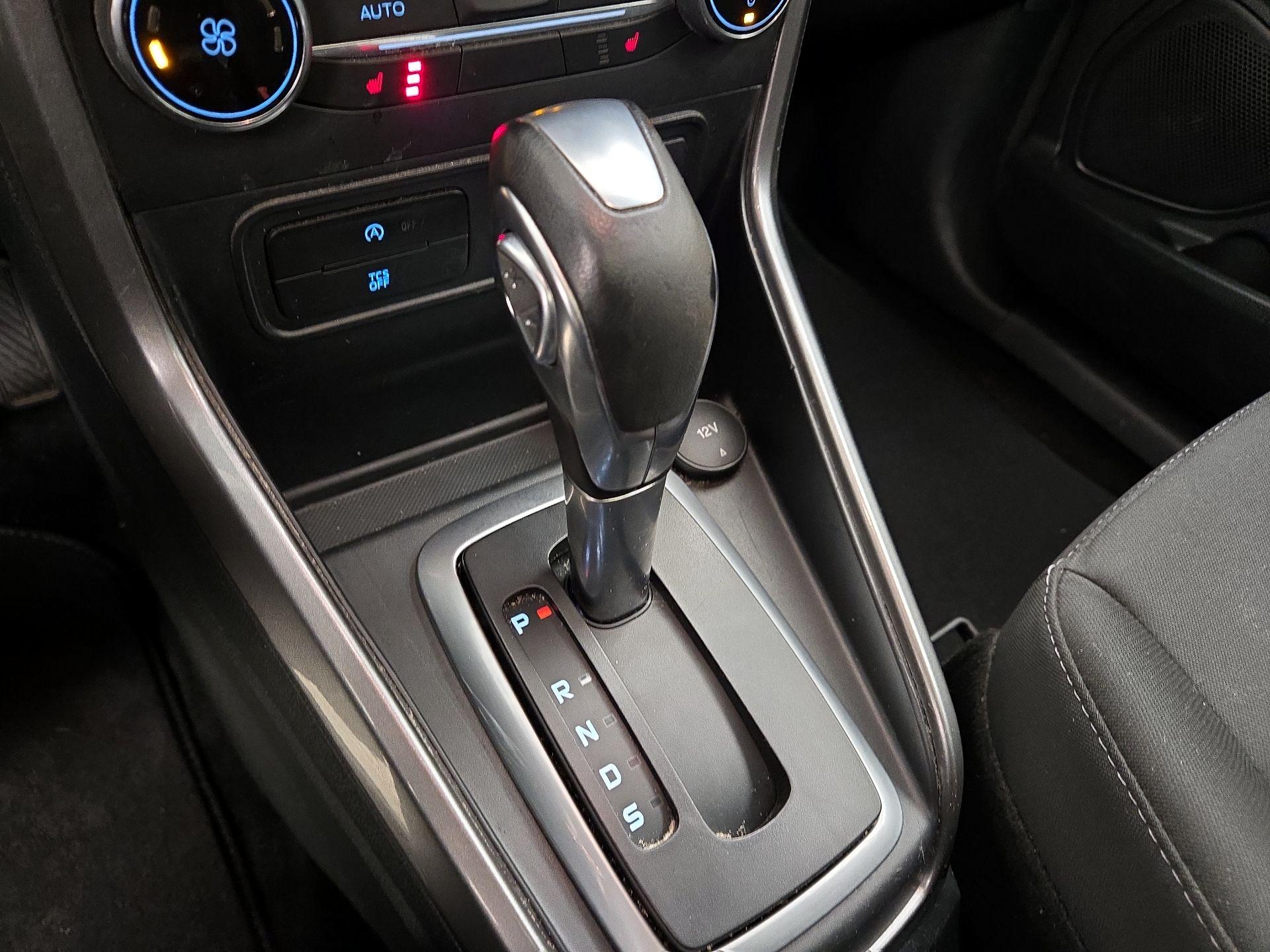 Thumbnail: 2019 Ford EcoSport - 17