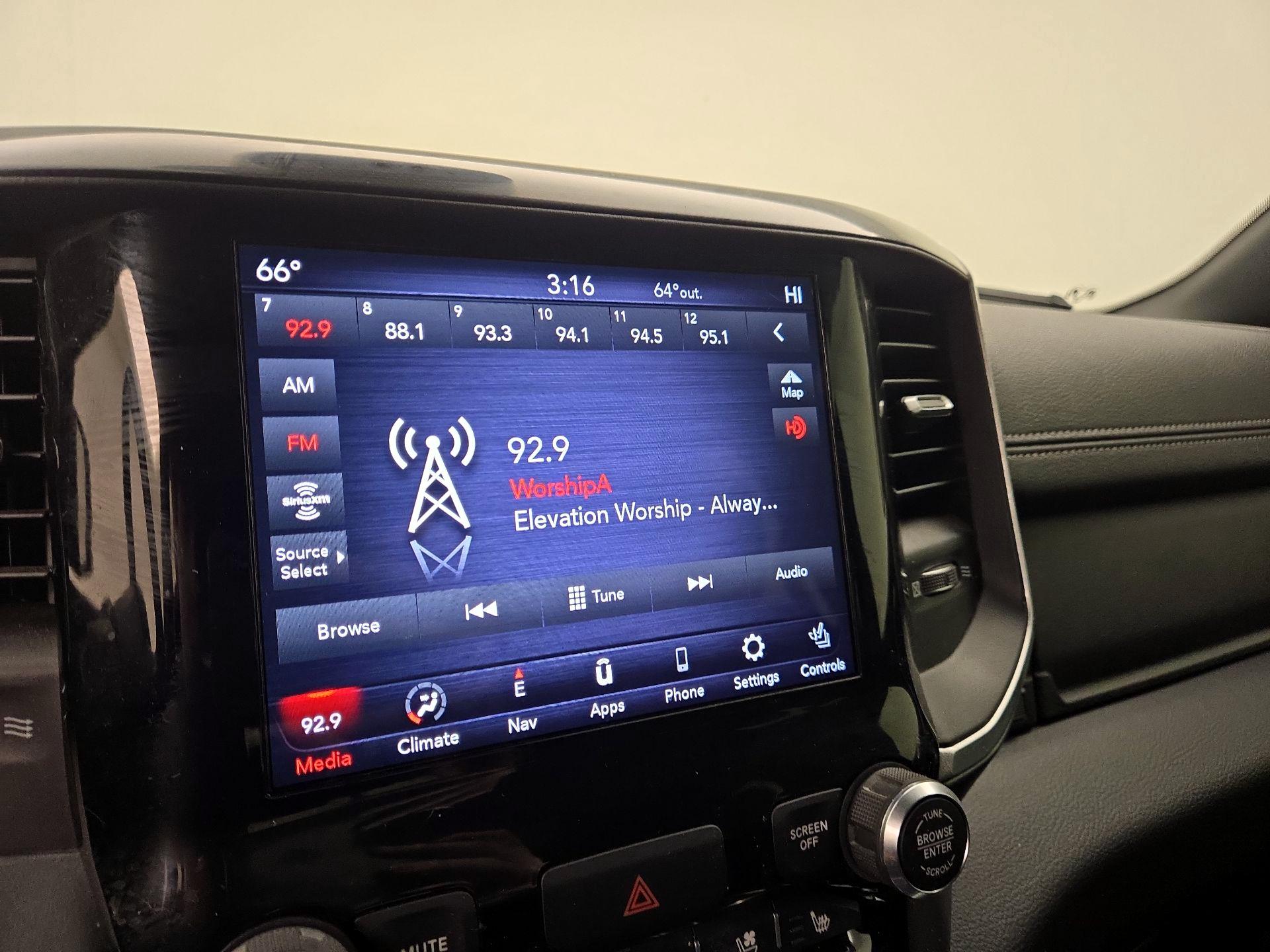 Thumbnail: 2020 RAM 1500 - 16