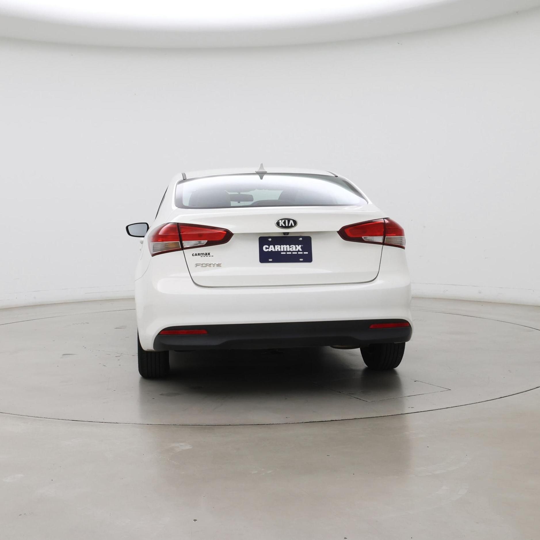 Thumbnail: 2018 Kia Forte - 6