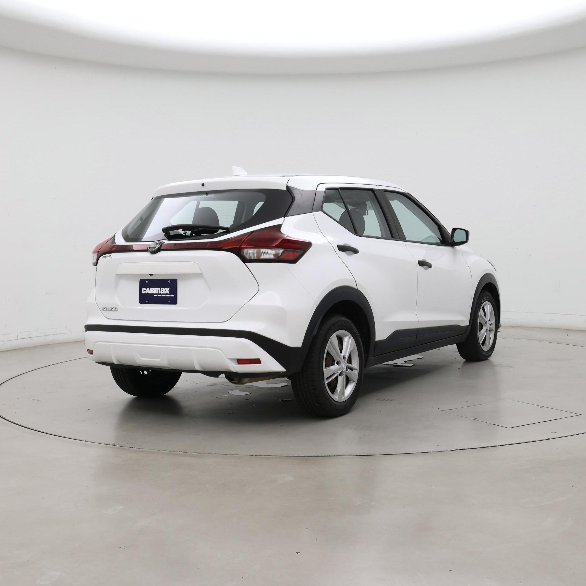 Thumbnail: 2023 Nissan Kicks - 8
