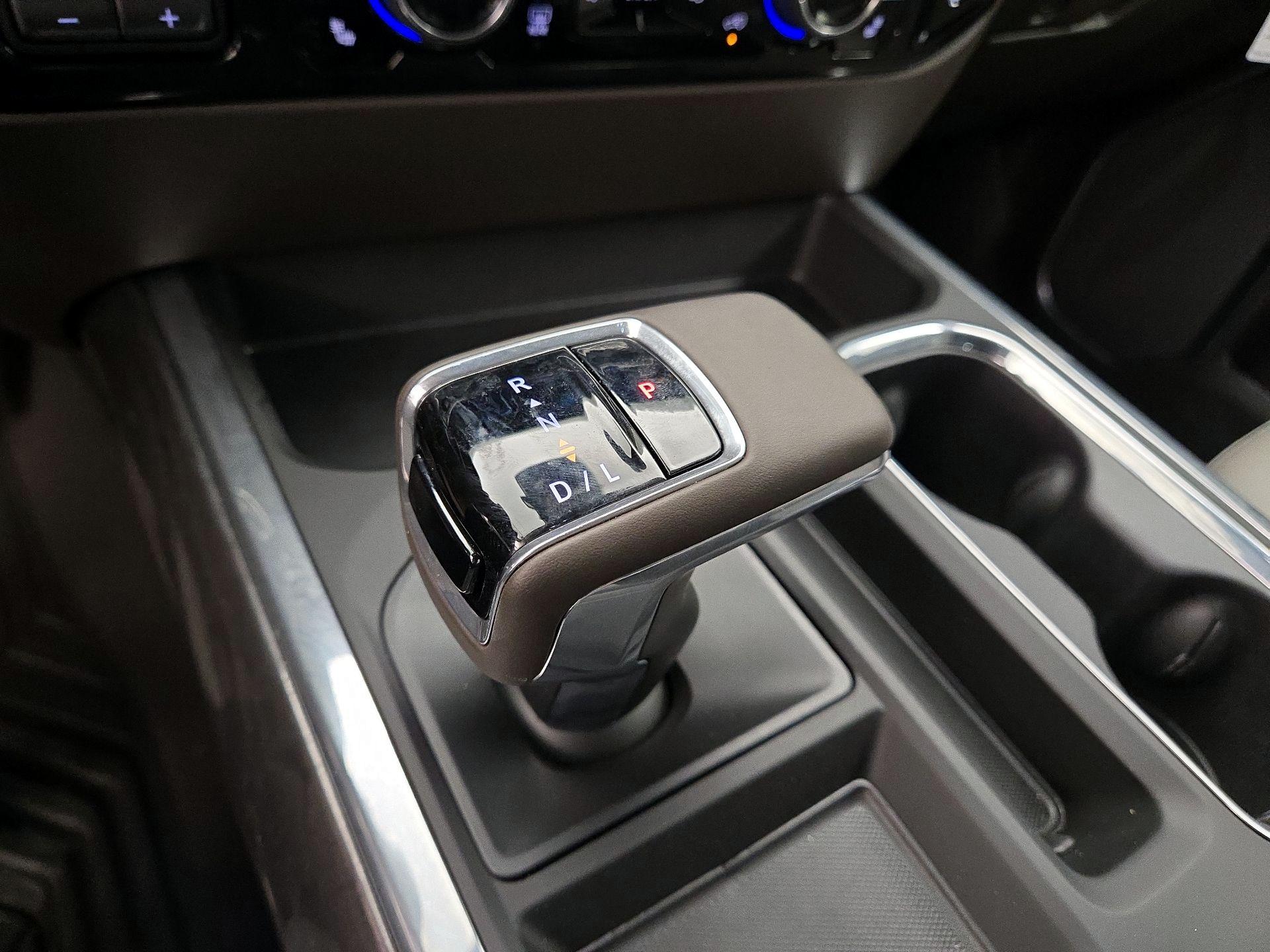 Thumbnail: 2025 Chevrolet Silverado 1500 - 17