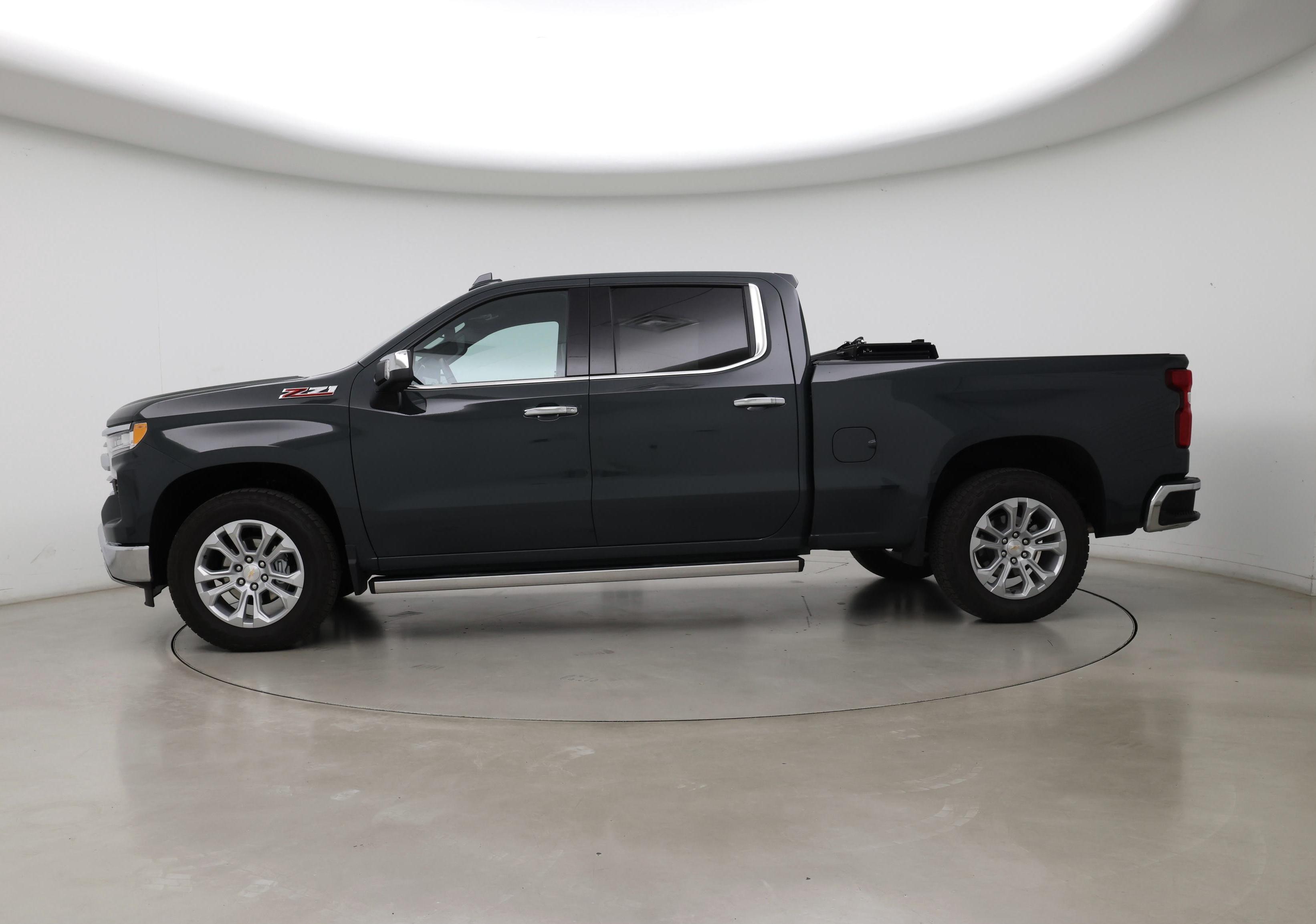 Thumbnail: 2025 Chevrolet Silverado 1500 - 3