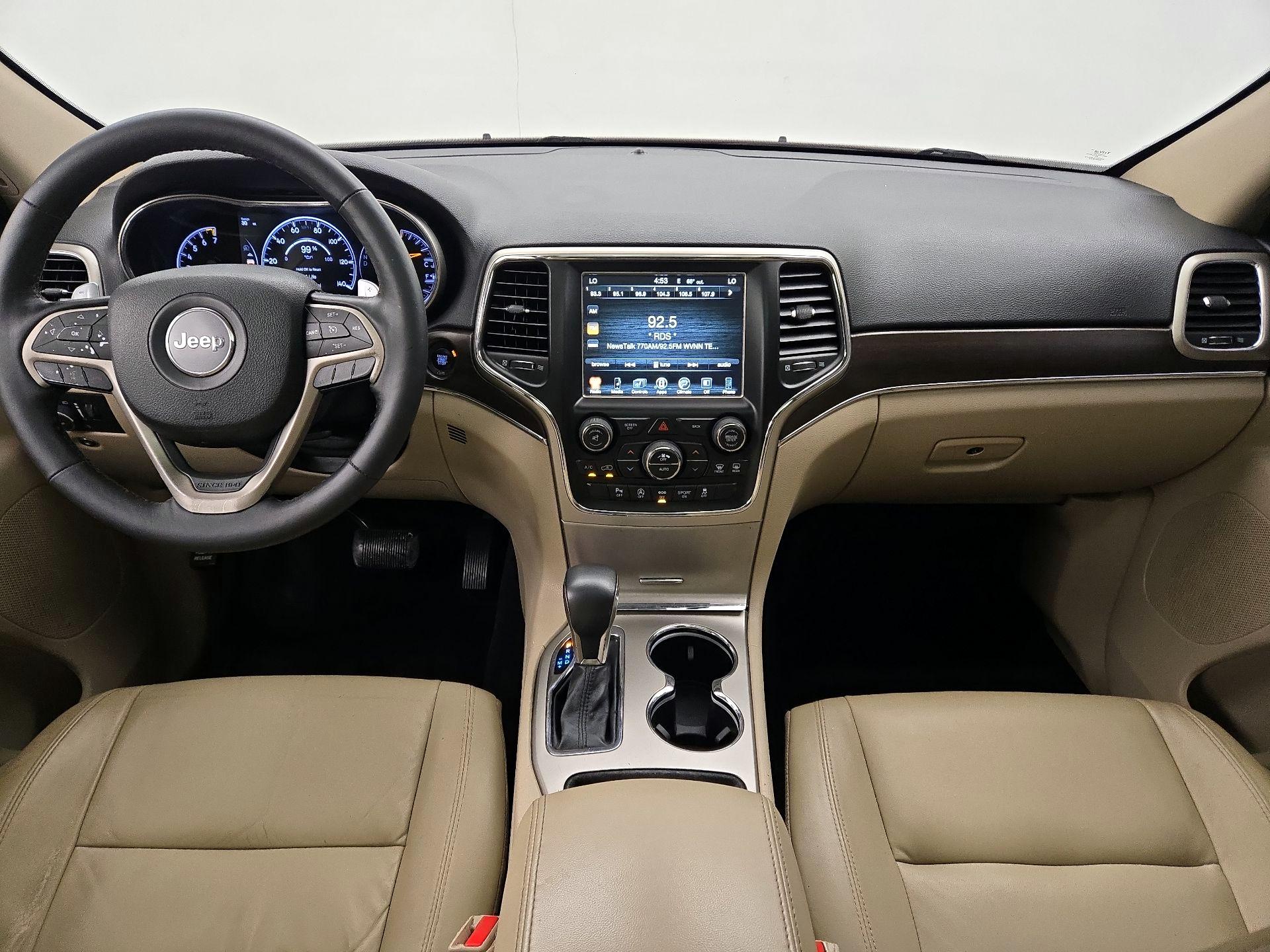 Thumbnail: 2017 Jeep Grand Cherokee - 9