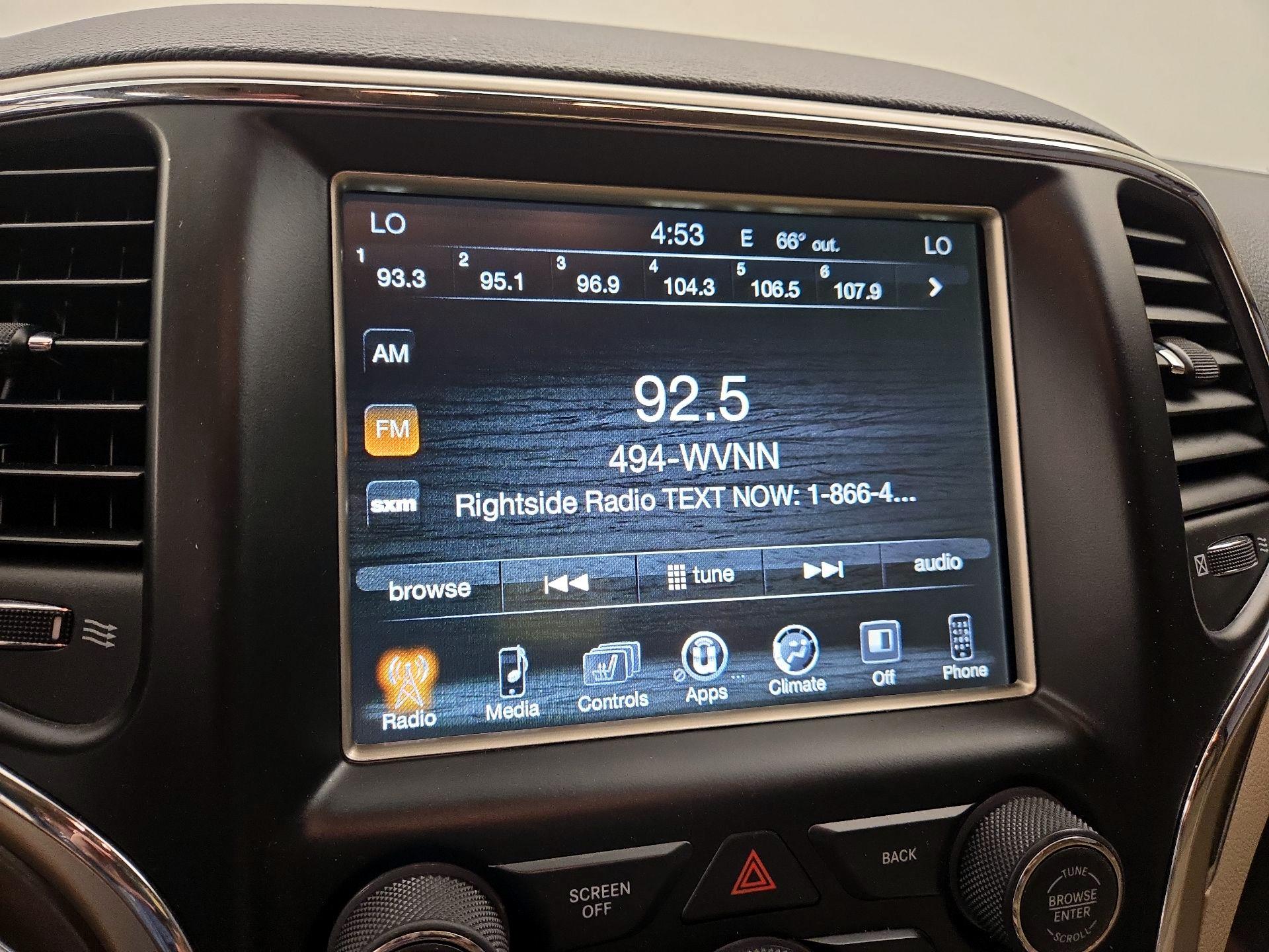 Thumbnail: 2017 Jeep Grand Cherokee - 15