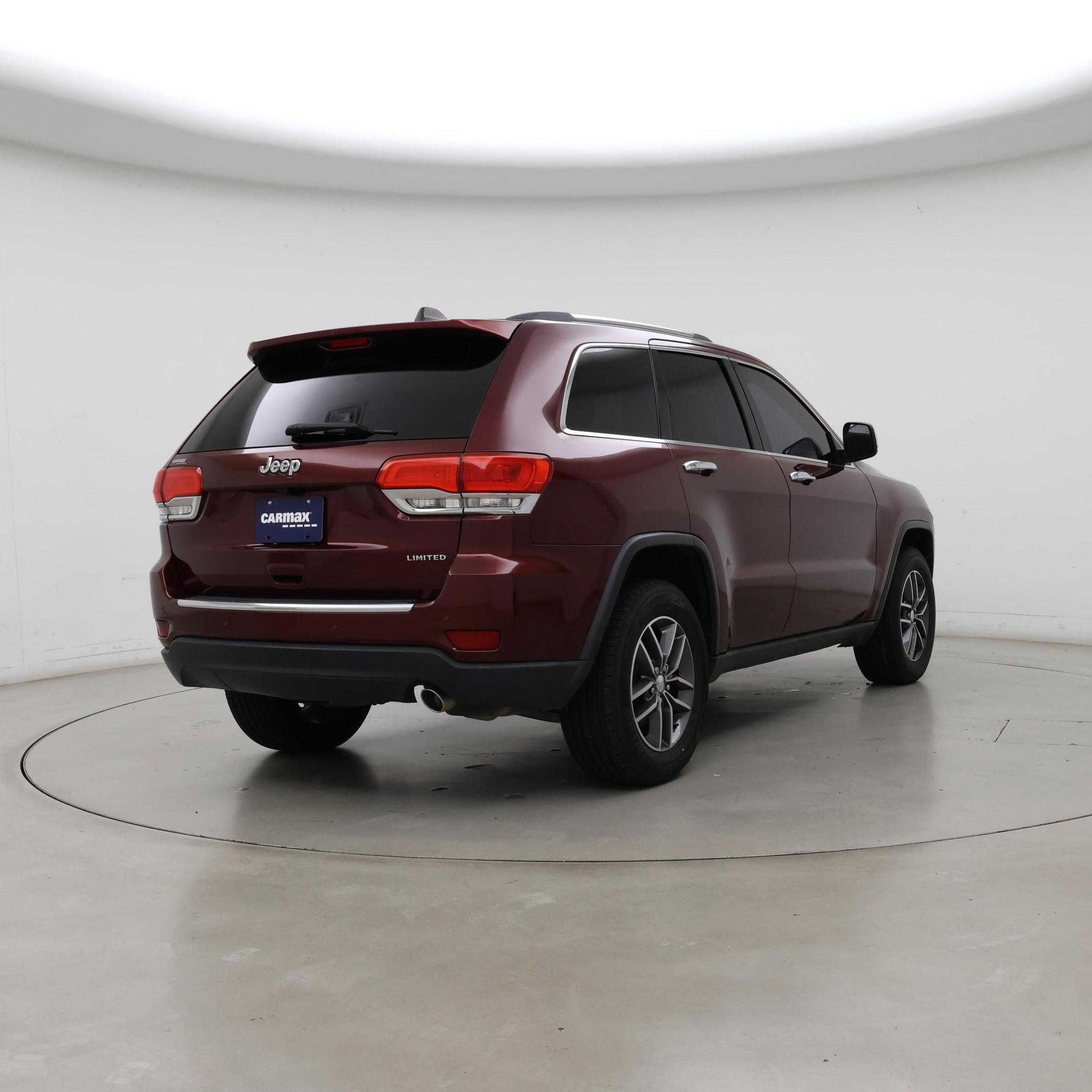 Thumbnail: 2017 Jeep Grand Cherokee - 8