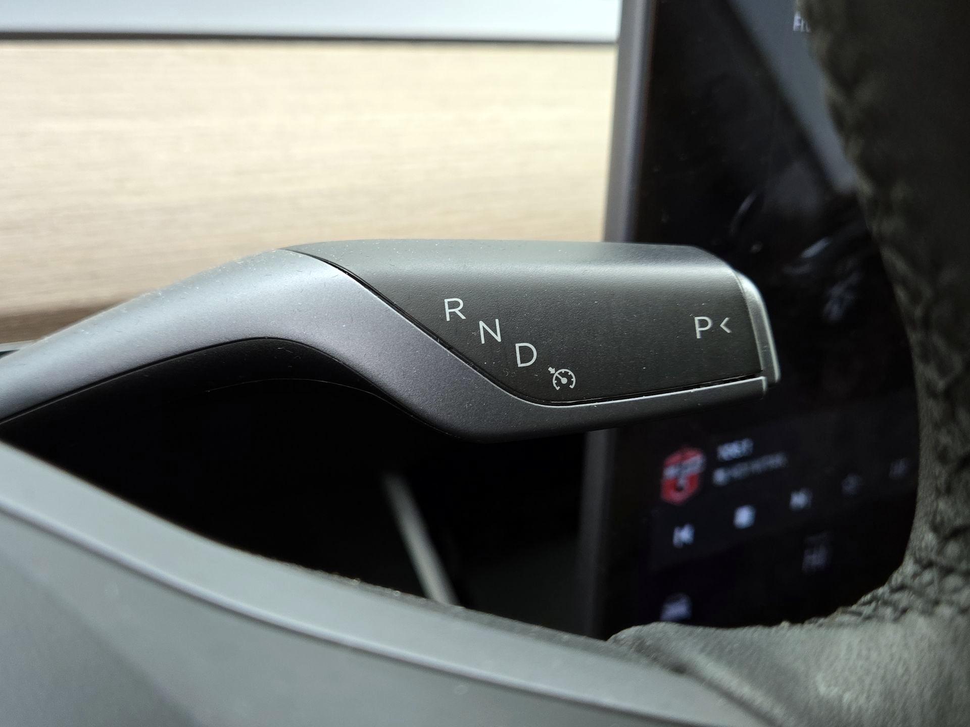 Thumbnail: 2021 Tesla Model Y - 17