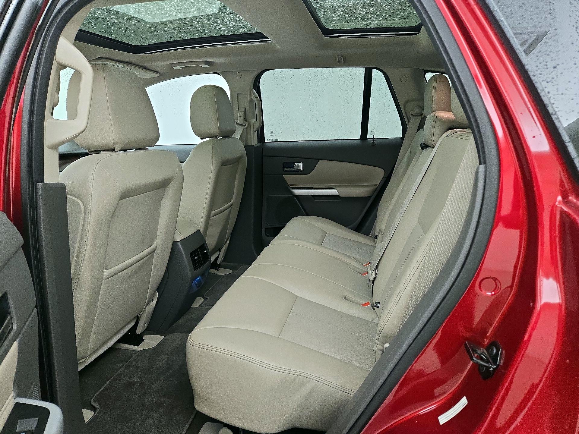 Thumbnail: 2014 Ford Edge - 20