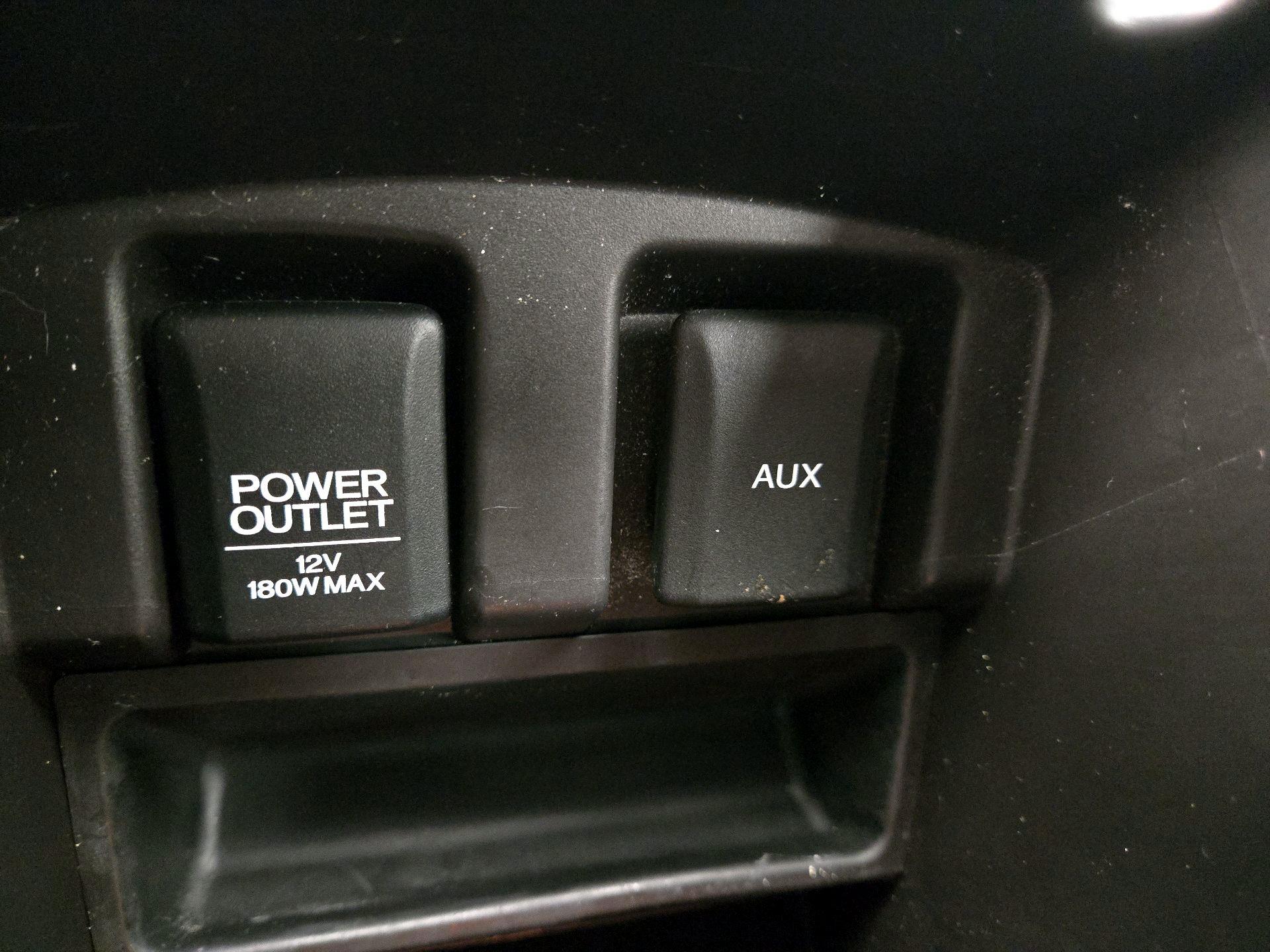 Thumbnail: 2015 Acura TLX - 18