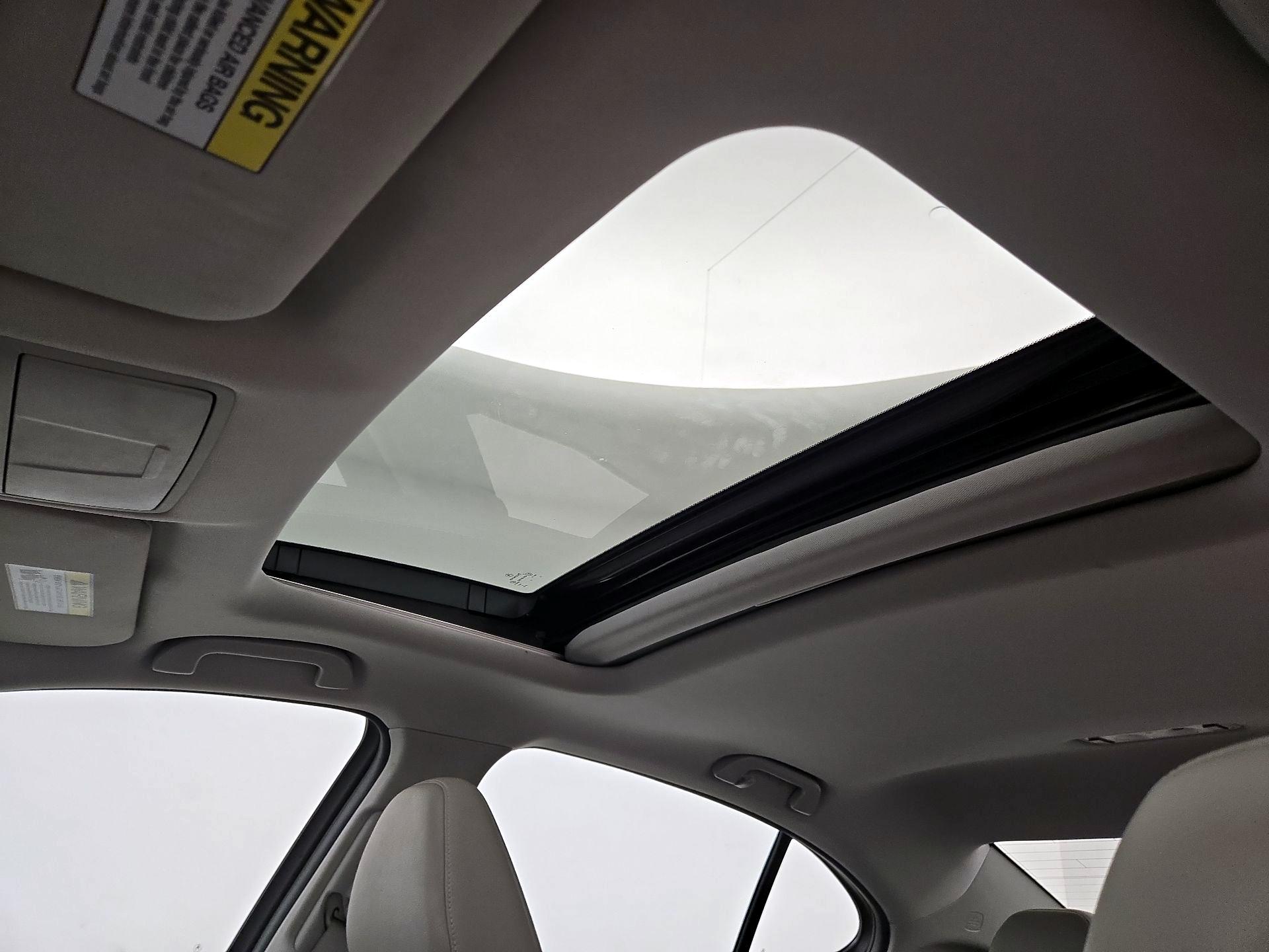 Thumbnail: 2015 Acura TLX - 19