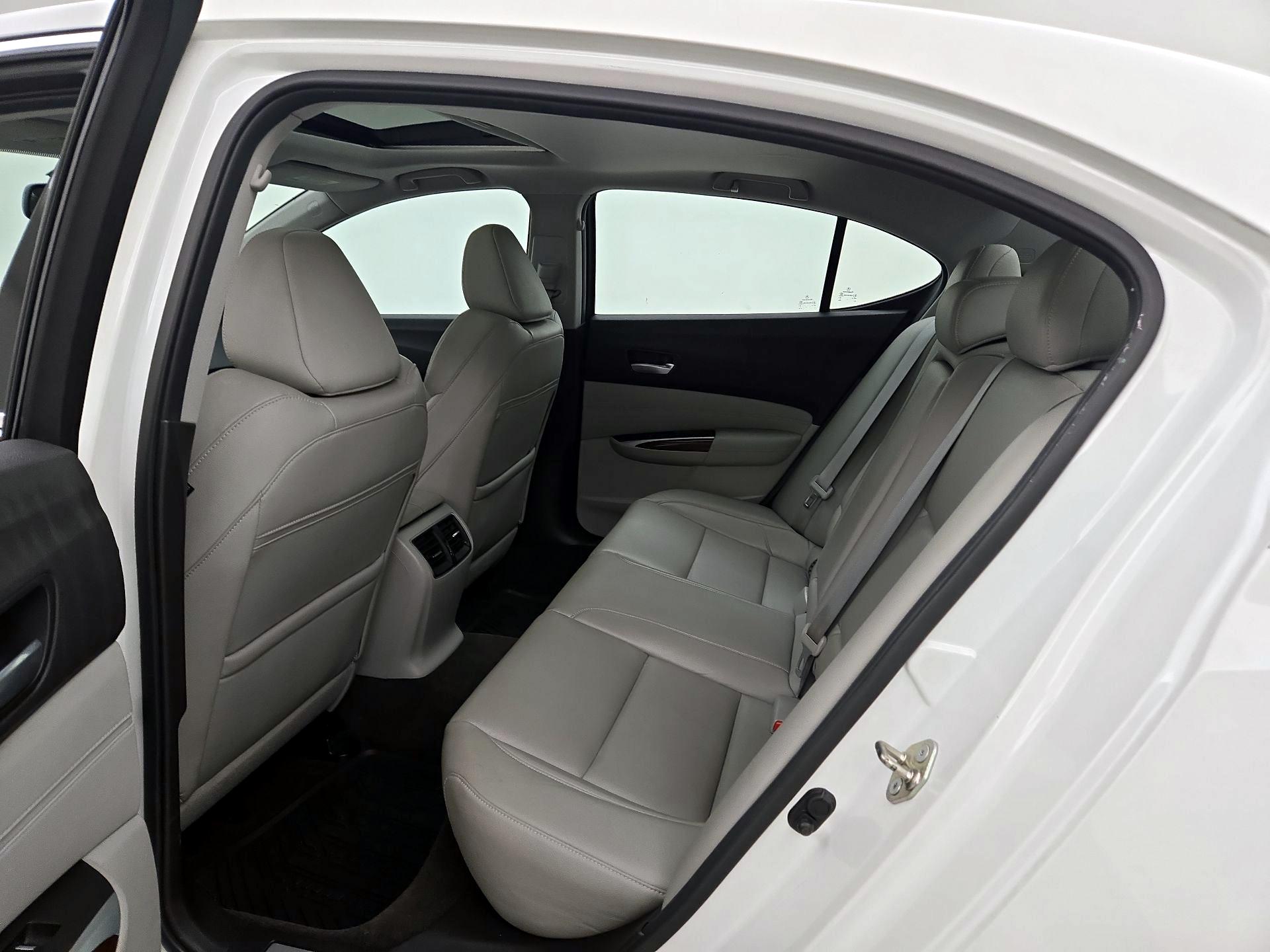 Thumbnail: 2015 Acura TLX - 20