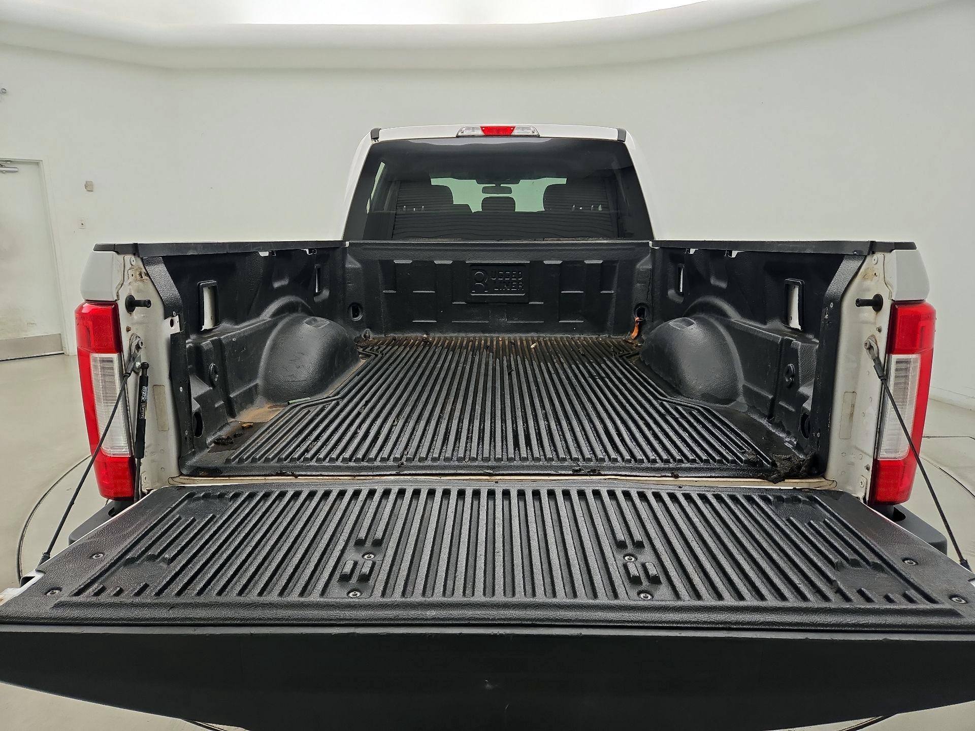 Thumbnail: 2018 Ford F-250 - 20