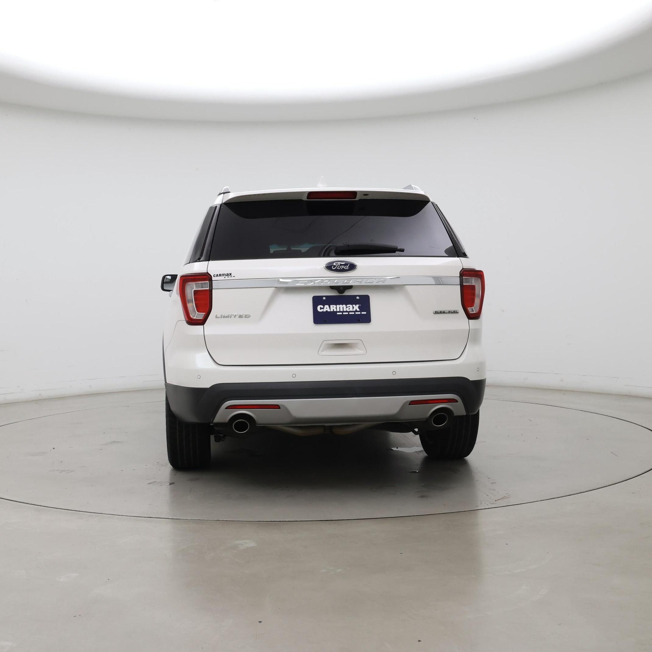 Thumbnail: 2016 Ford Explorer - 6