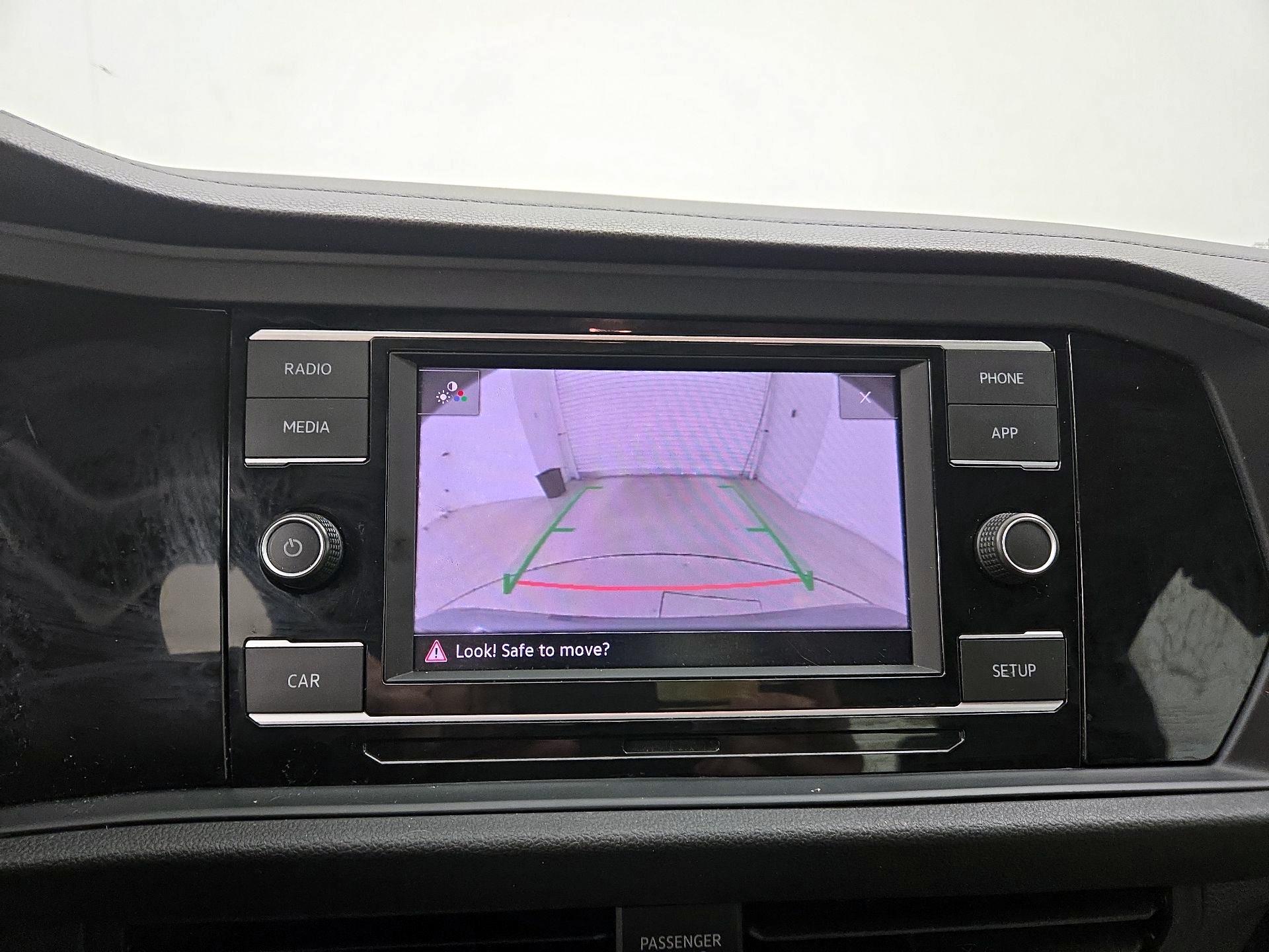 Thumbnail: 2019 Volkswagen Jetta - 14