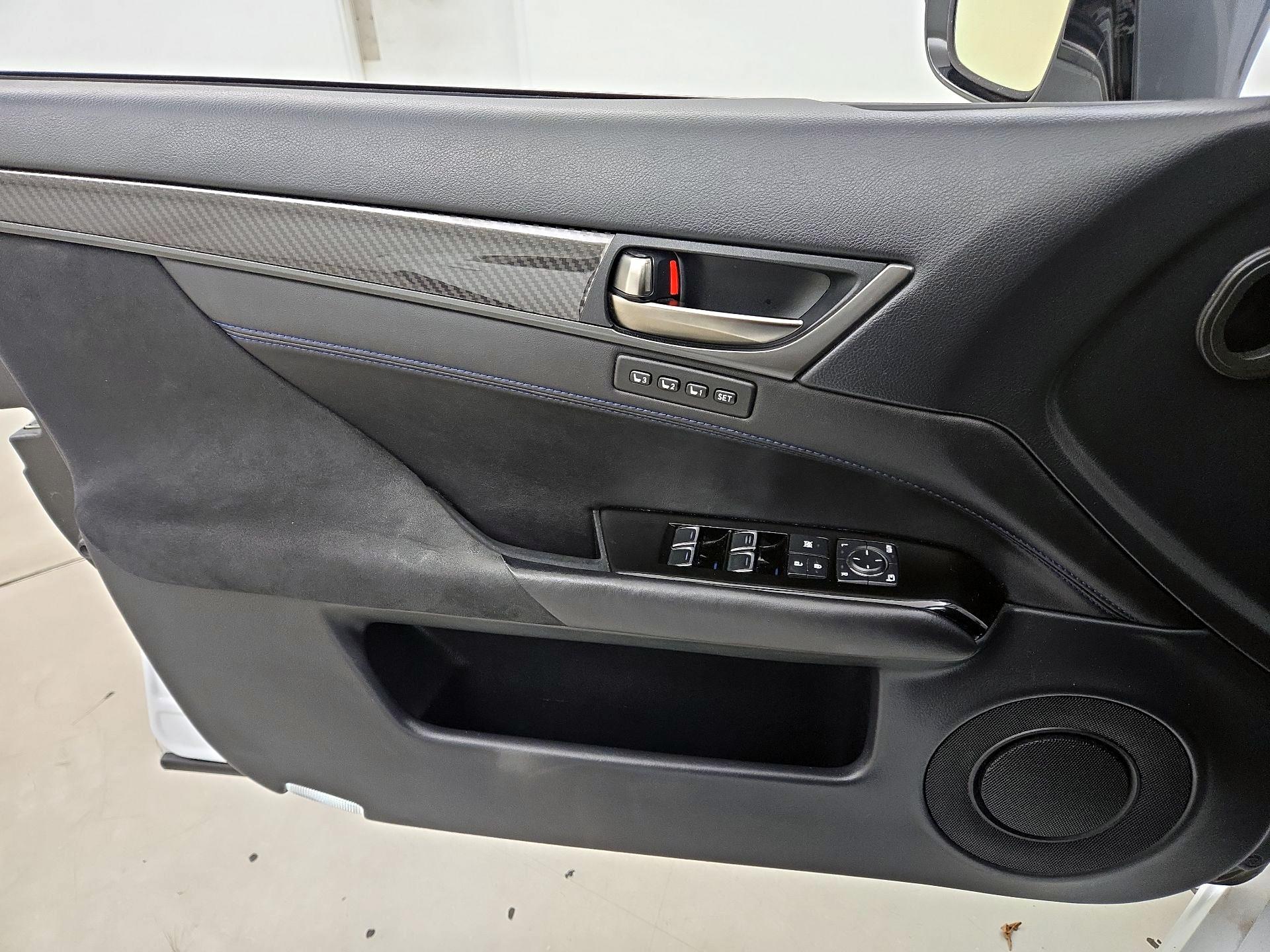 Thumbnail: 2016 Lexus GS - 12