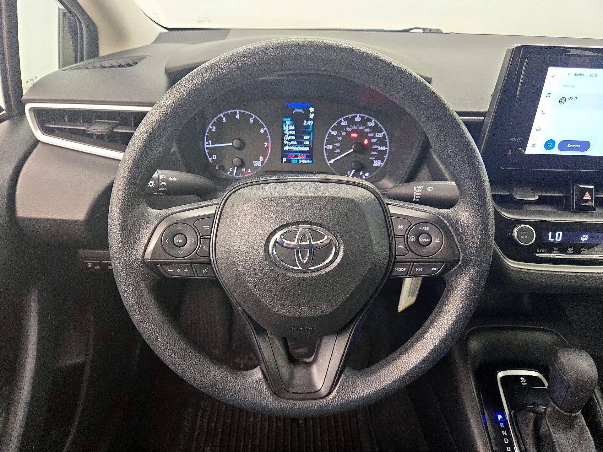 Thumbnail: 2023 Toyota Corolla - 10