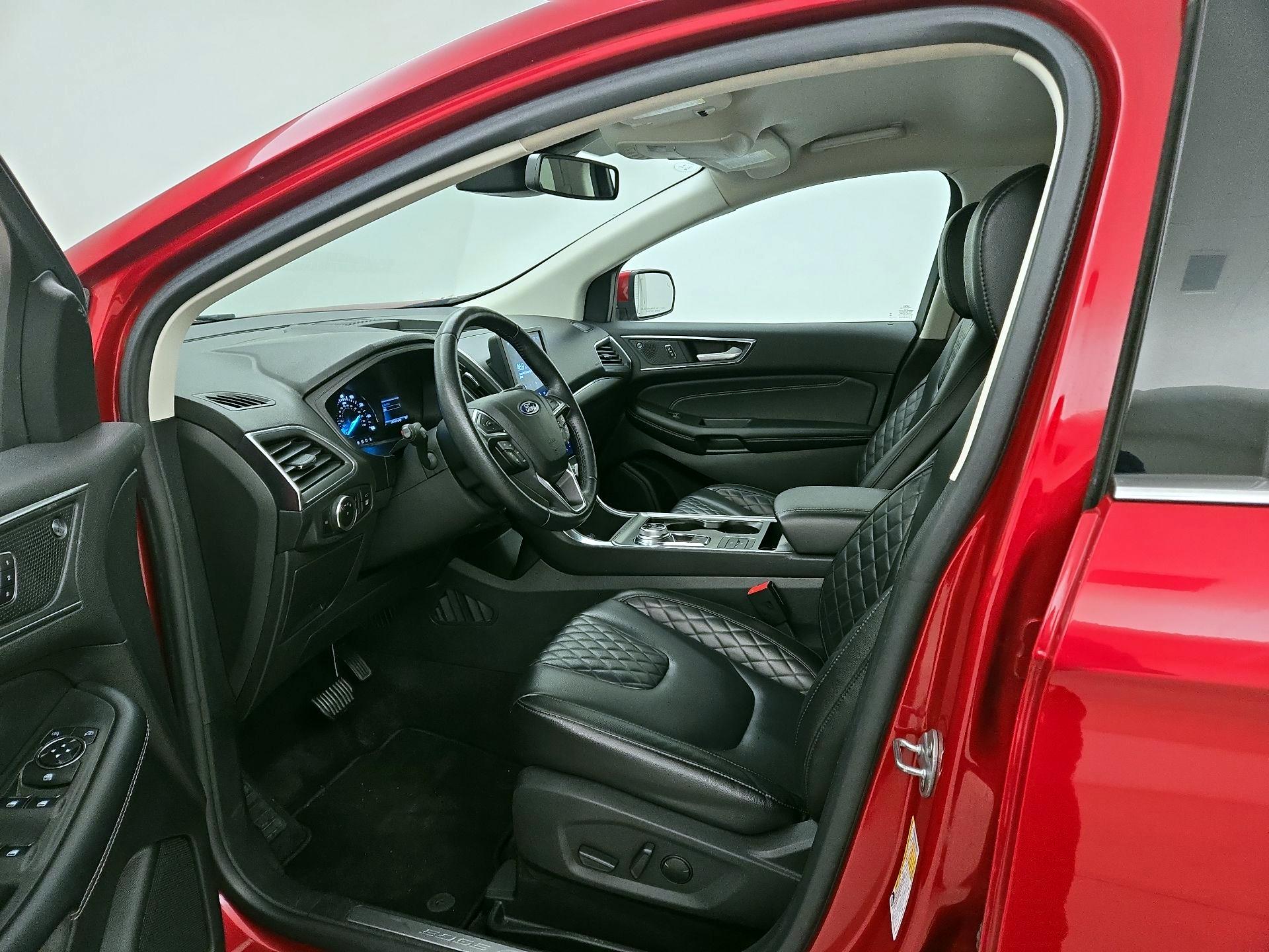 Thumbnail: 2023 Ford Edge - 11