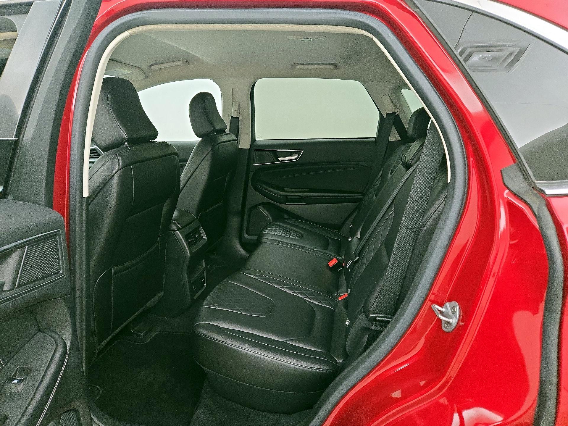 Thumbnail: 2023 Ford Edge - 19