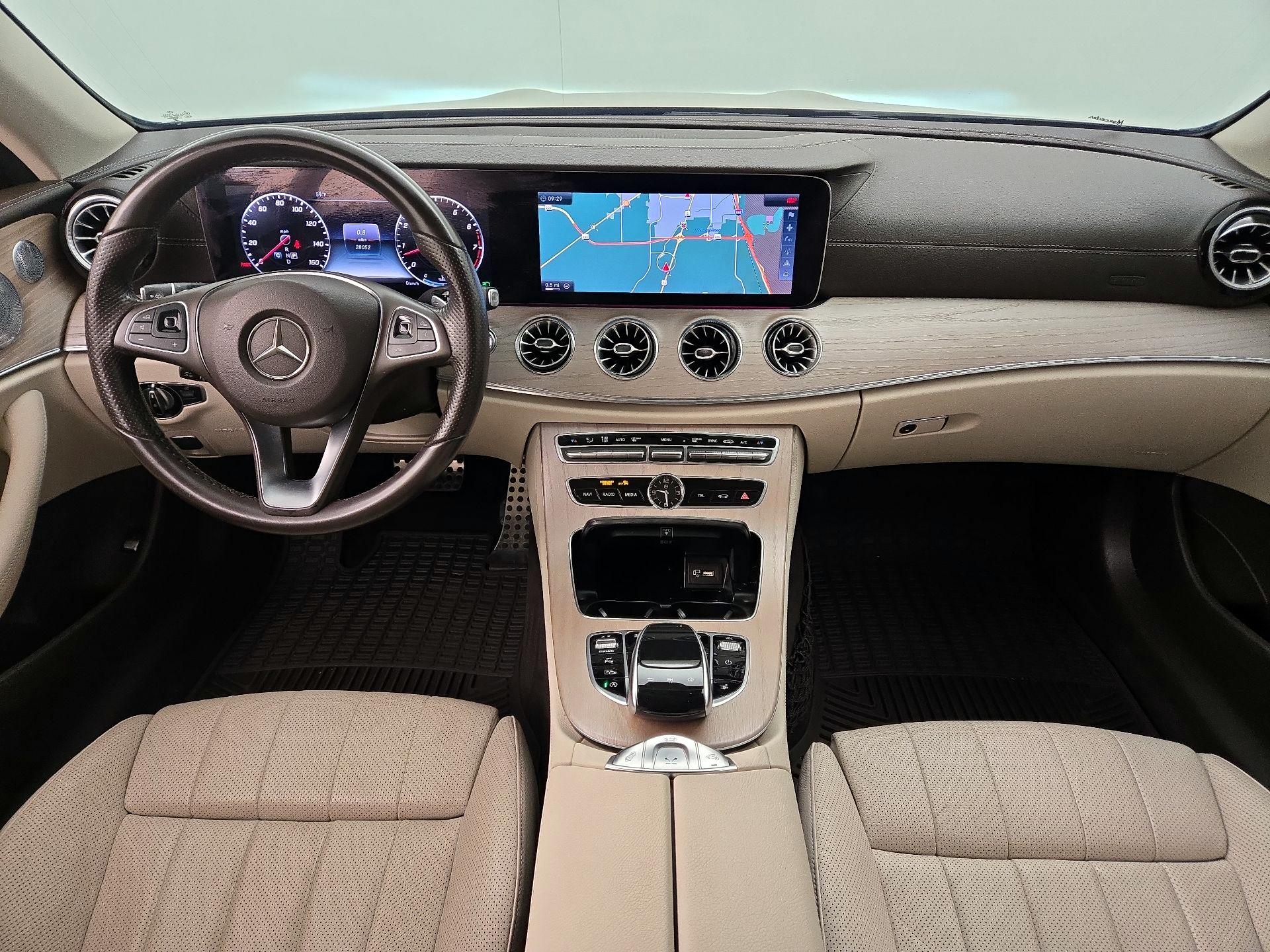 Thumbnail: 2018 Mercedes-Benz E-Class - 9