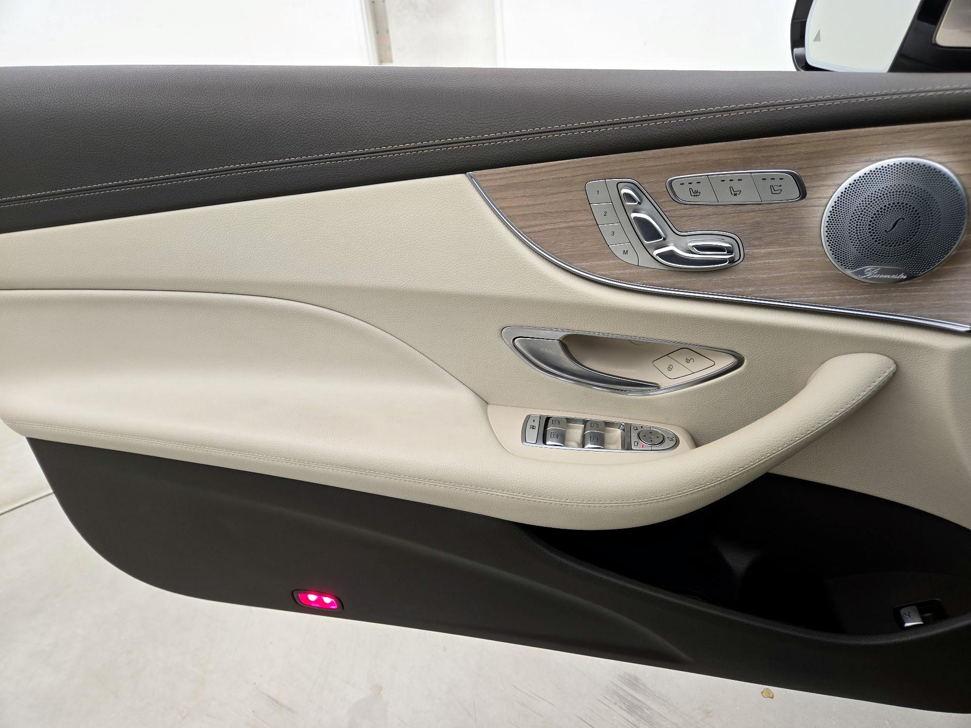 Thumbnail: 2018 Mercedes-Benz E-Class - 12