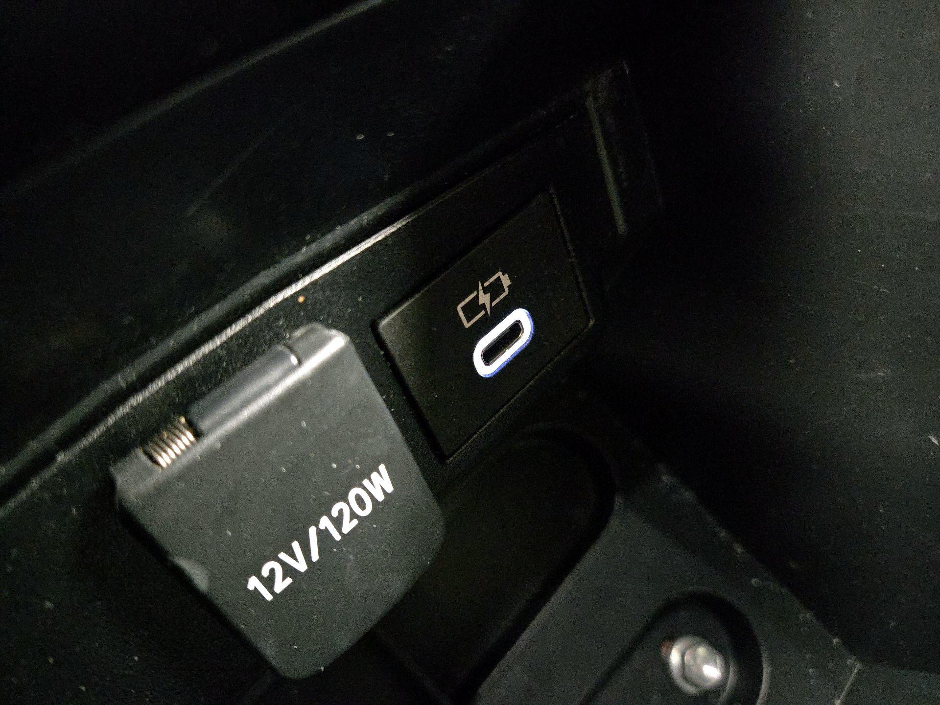 Thumbnail: 2023 Toyota Corolla Cross - 18