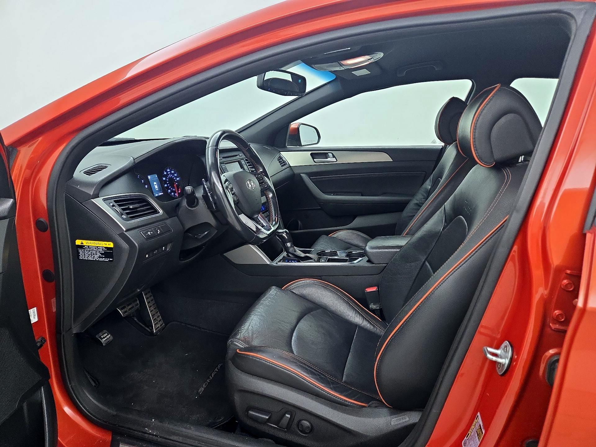 Thumbnail: 2015 Hyundai Sonata - 11