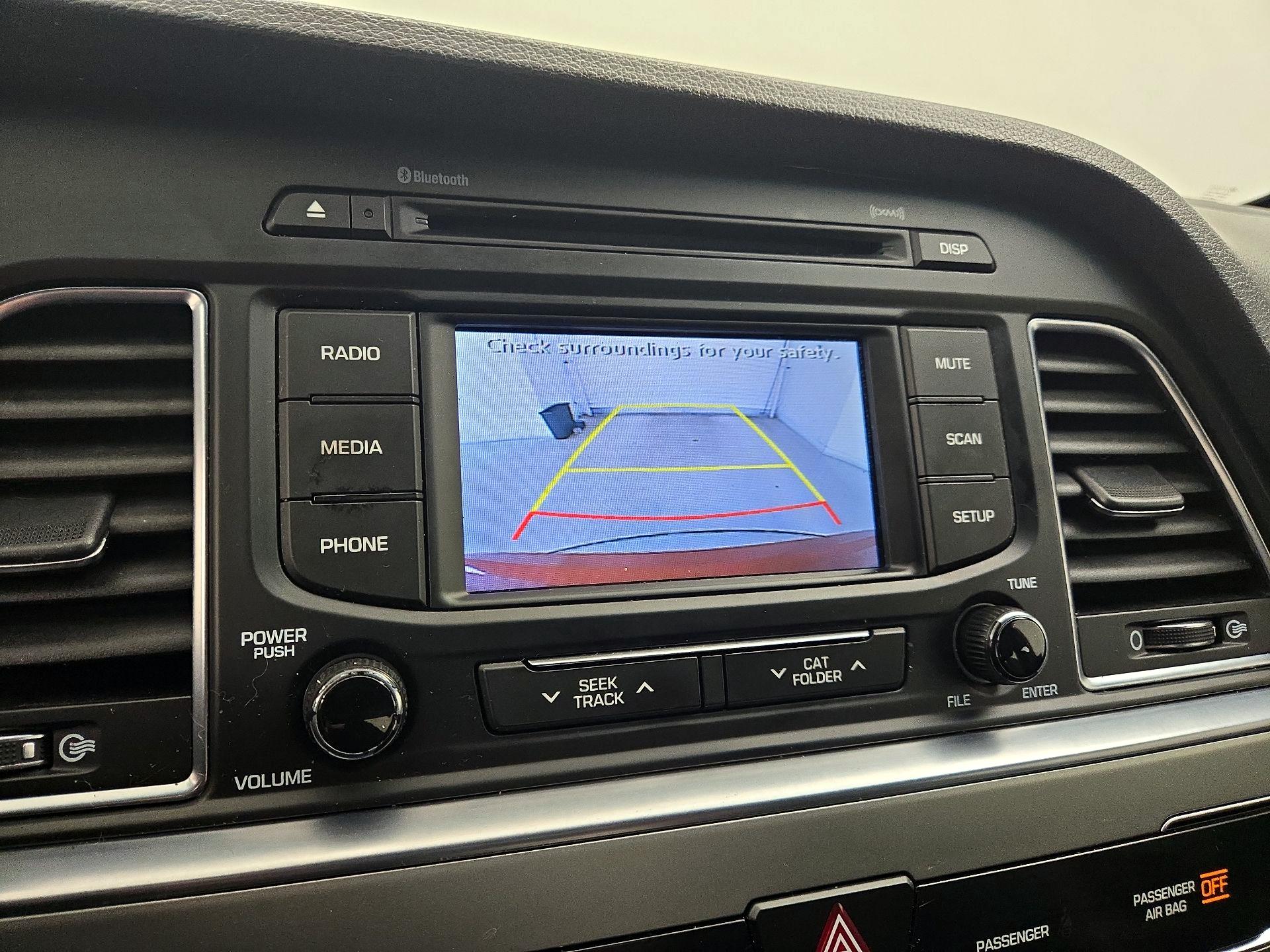 Thumbnail: 2015 Hyundai Sonata - 14