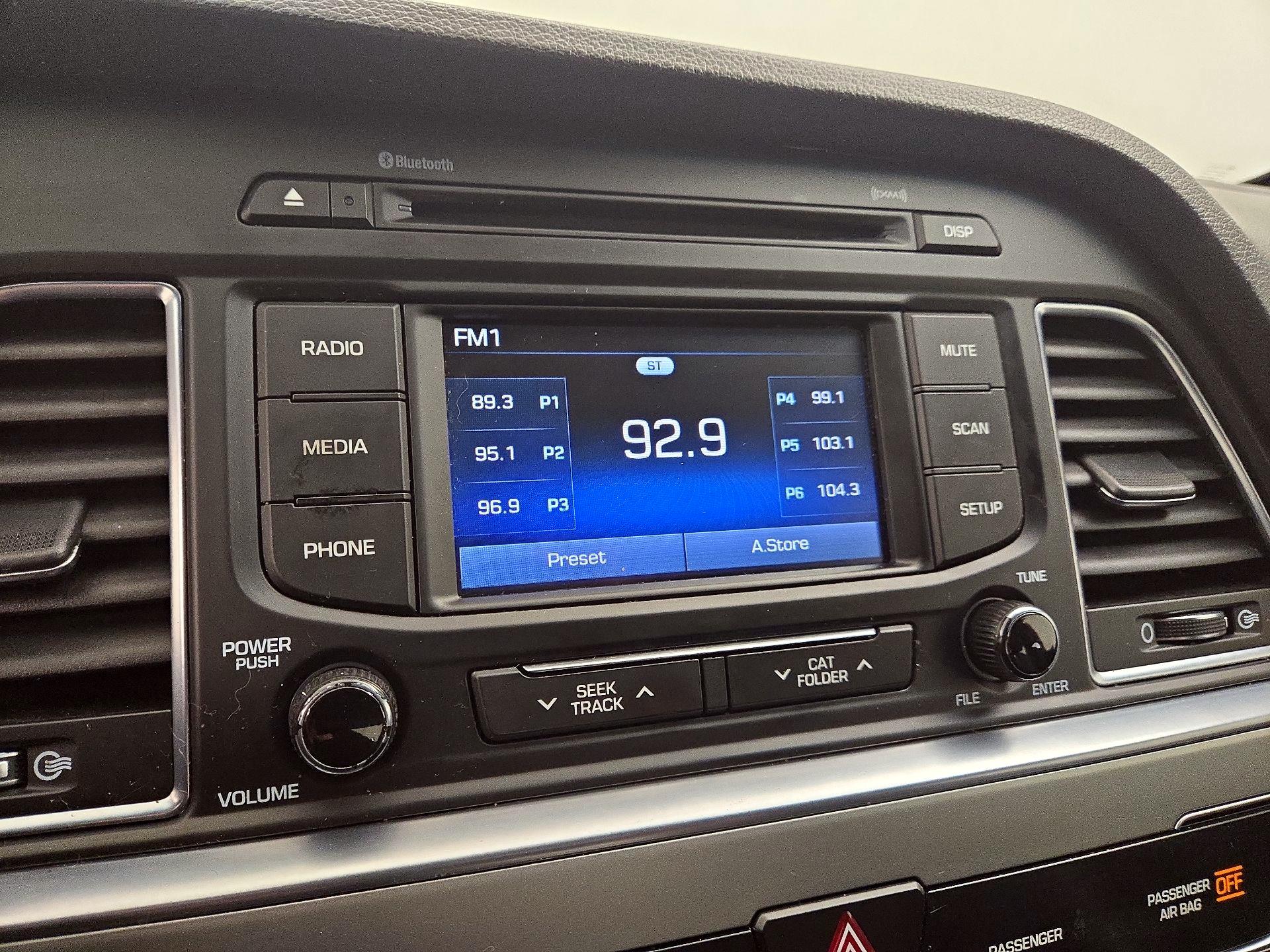 Thumbnail: 2015 Hyundai Sonata - 15