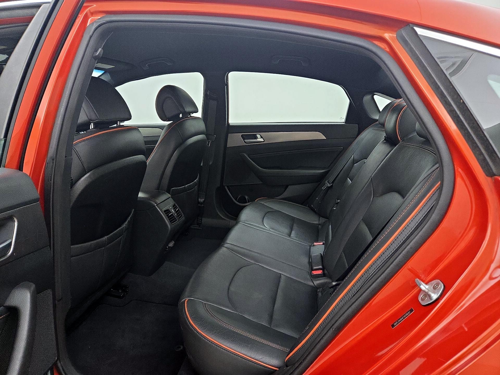 Thumbnail: 2015 Hyundai Sonata - 19