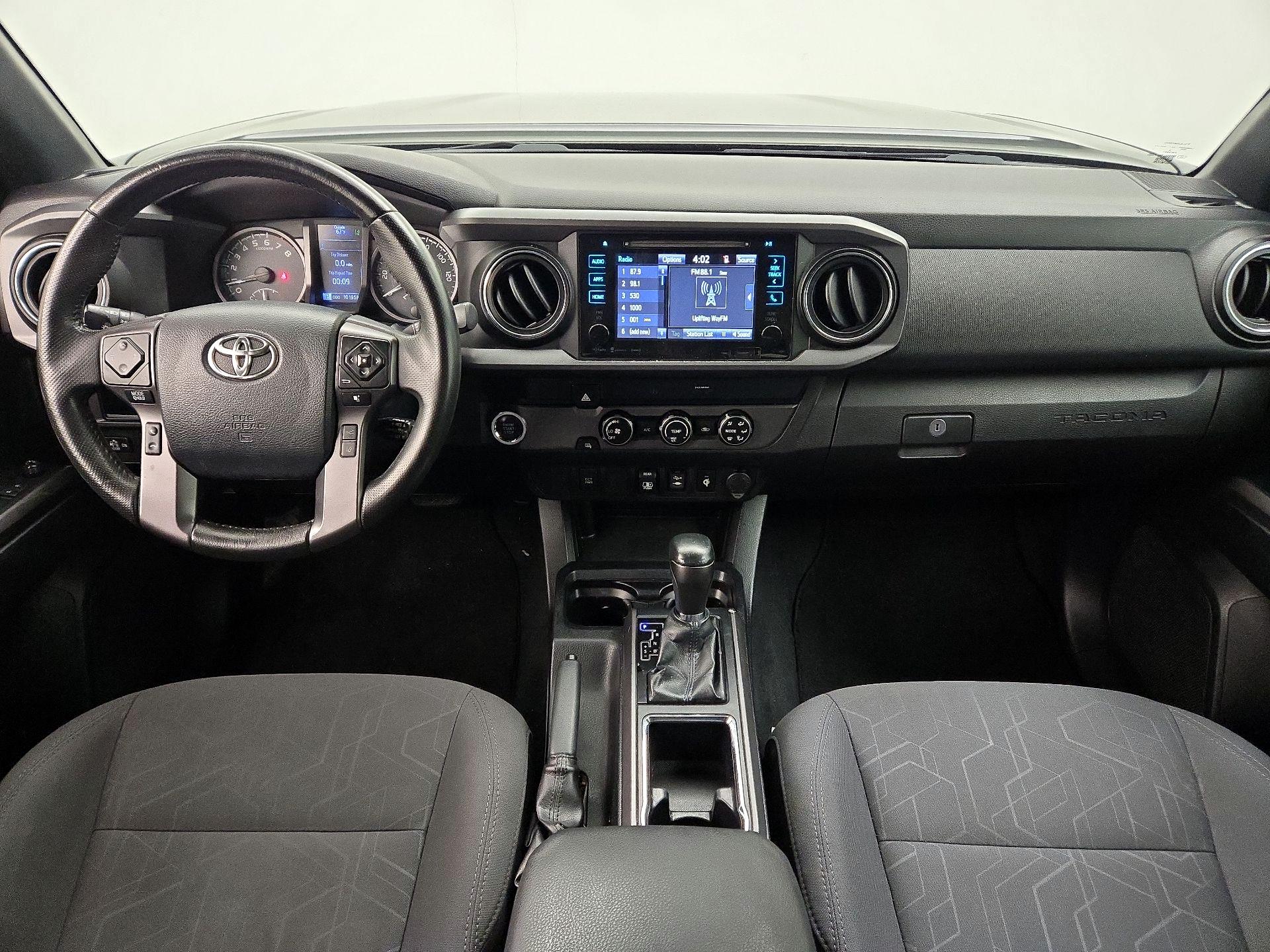 Thumbnail: 2019 Toyota Tacoma - 9