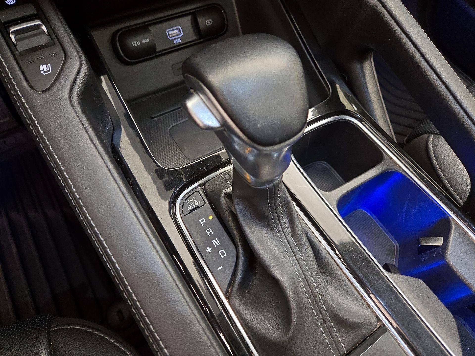 Thumbnail: 2021 Kia Telluride - 18