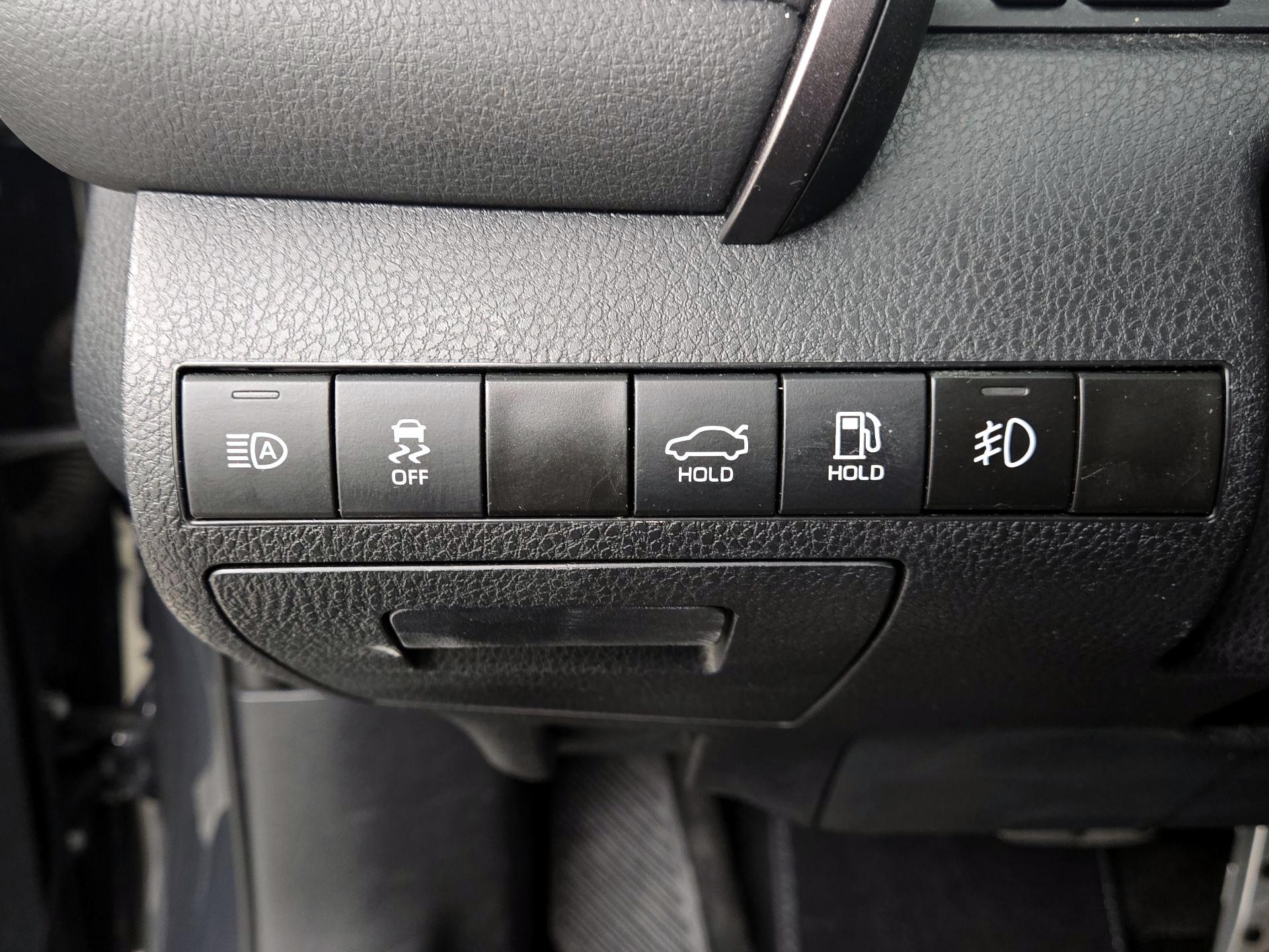 Thumbnail: 2023 Toyota Camry - 13