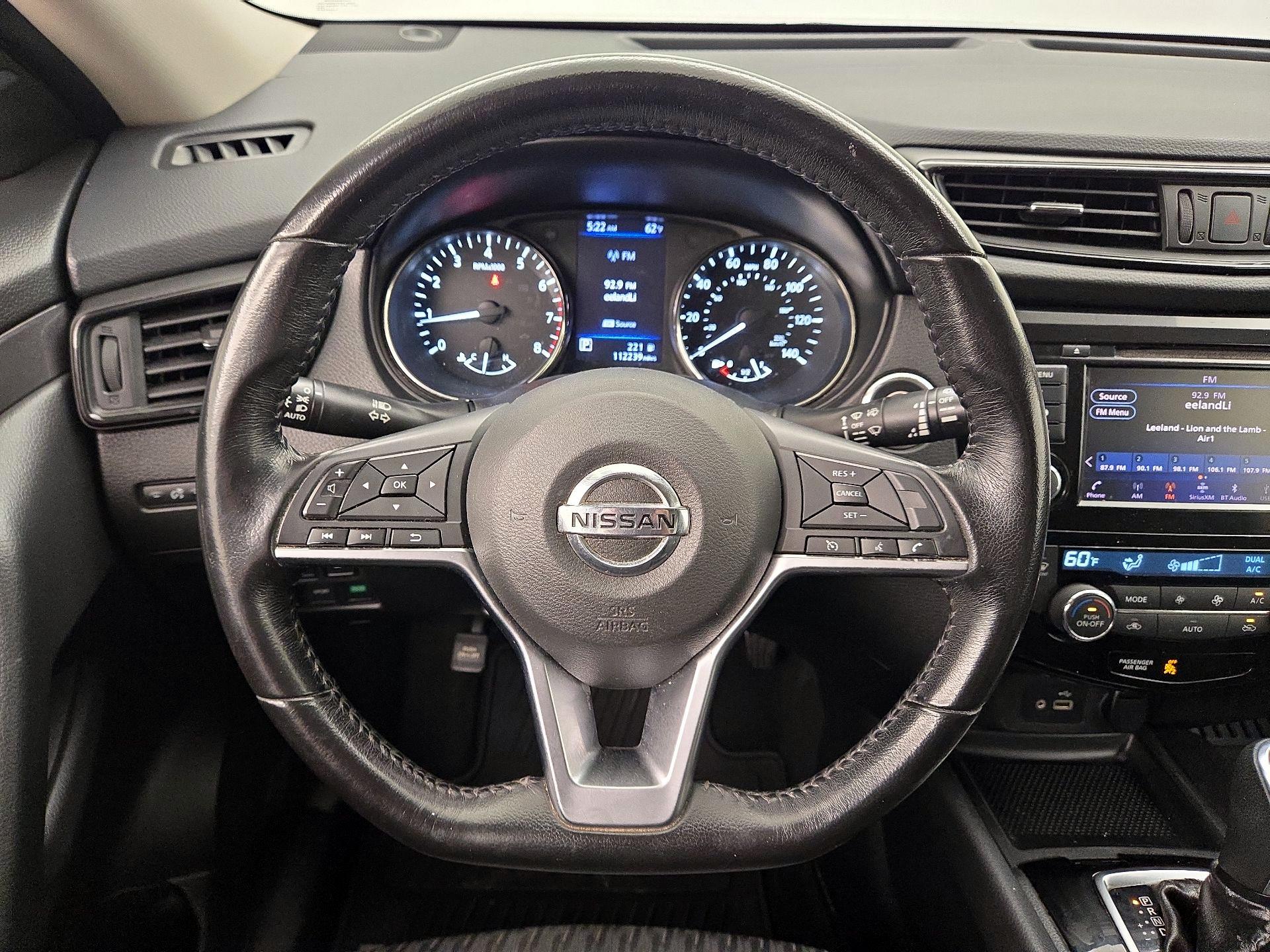 Thumbnail: 2018 Nissan Rogue - 10