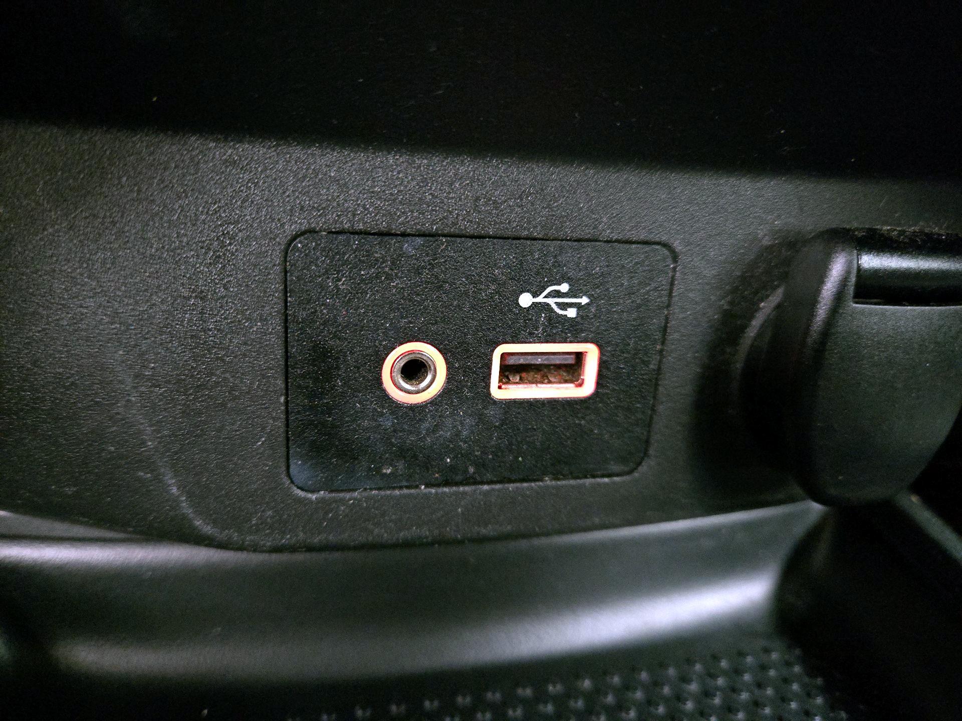 Thumbnail: 2018 Nissan Rogue - 18